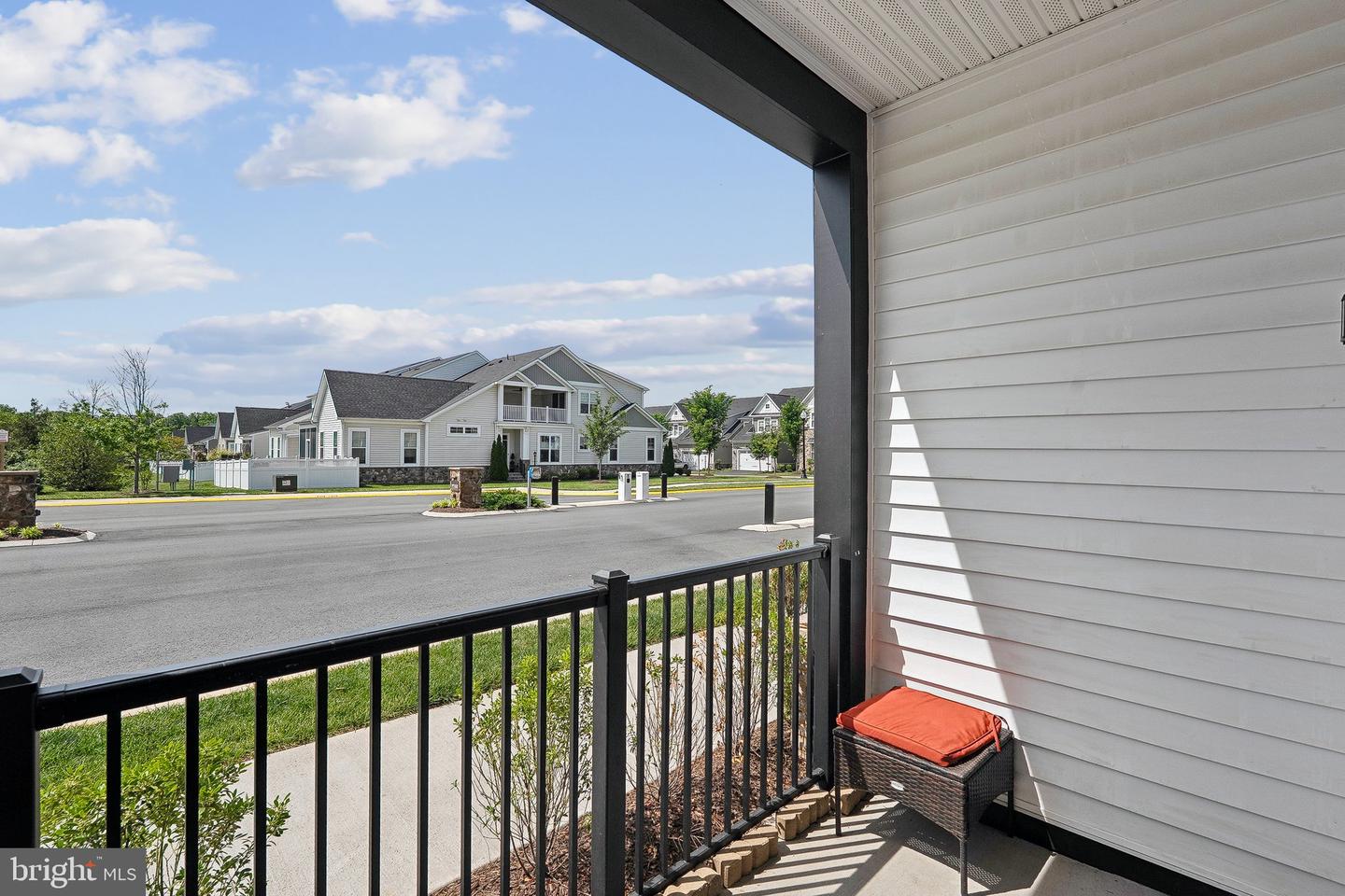 42874 FIREFLY SONATA TER #107, ASHBURN, Virginia 20148, 2 Bedrooms Bedrooms, ,2 BathroomsBathrooms,Residential,For sale,42874 FIREFLY SONATA TER #107,VALO2096144 MLS # VALO2096144
