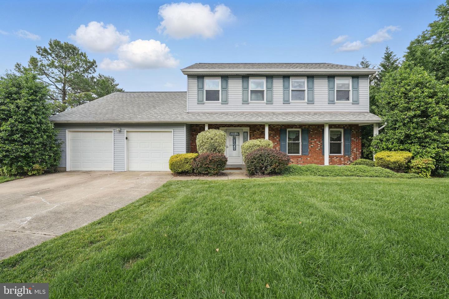 8929 SWEETBRIAR ST, MANASSAS, Virginia 20110, 4 Bedrooms Bedrooms, ,2 BathroomsBathrooms,Residential,For sale,8929 SWEETBRIAR ST,VAMN2008302 MLS # VAMN2008302