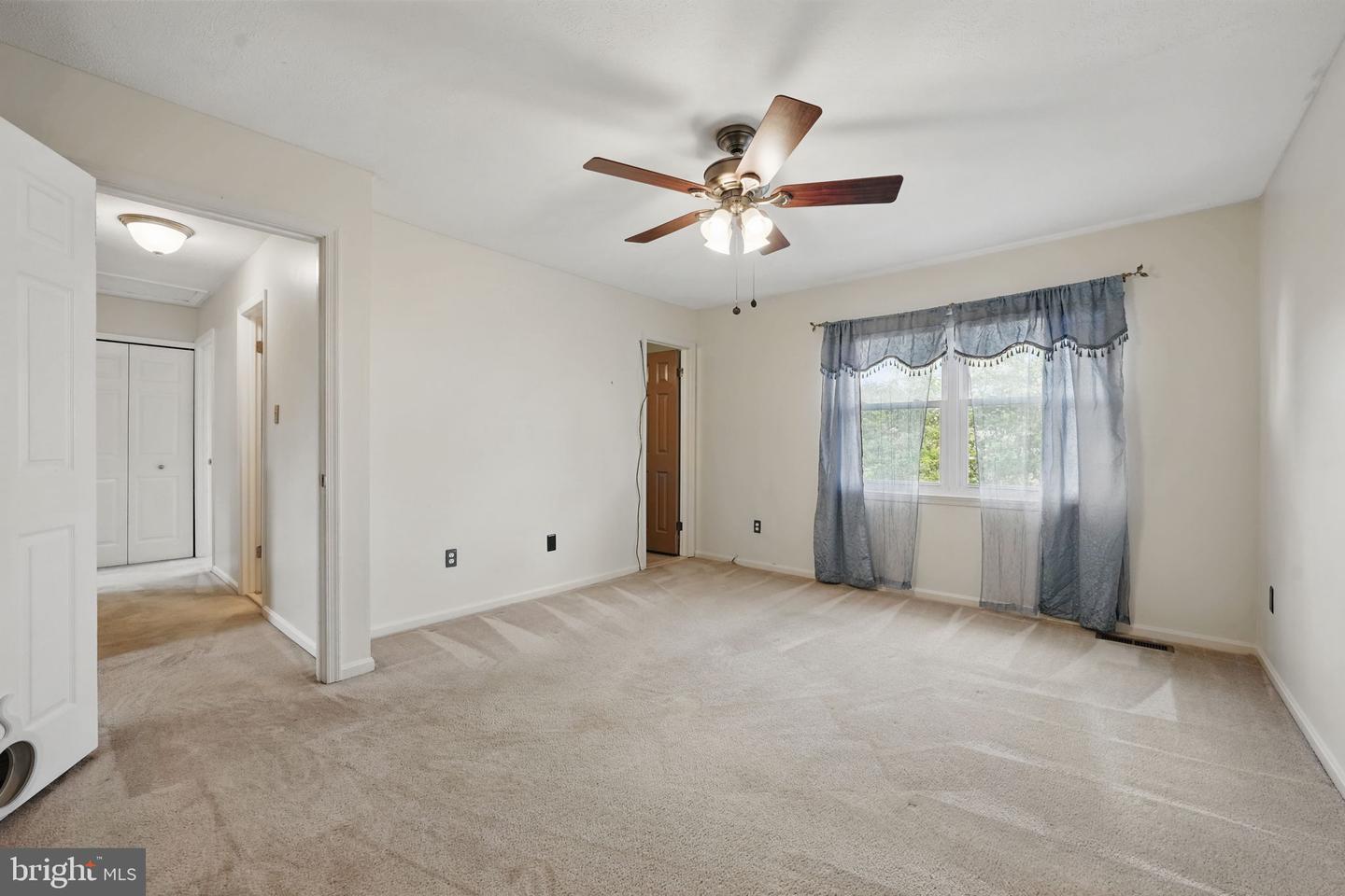 8929 SWEETBRIAR ST, MANASSAS, Virginia 20110, 4 Bedrooms Bedrooms, ,2 BathroomsBathrooms,Residential,For sale,8929 SWEETBRIAR ST,VAMN2008302 MLS # VAMN2008302