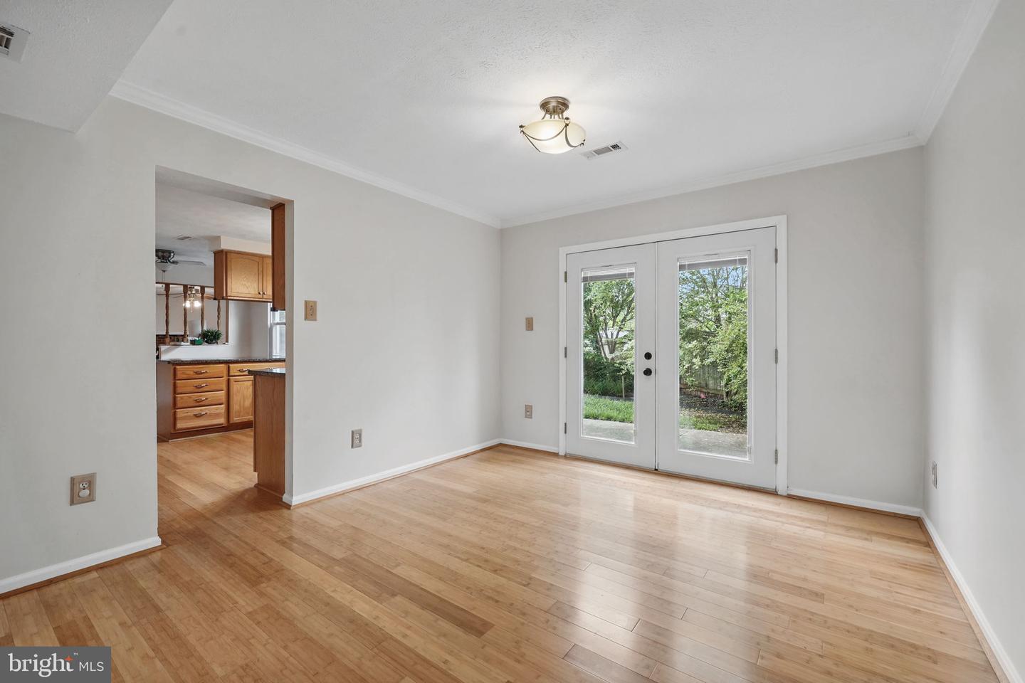 8929 SWEETBRIAR ST, MANASSAS, Virginia 20110, 4 Bedrooms Bedrooms, ,2 BathroomsBathrooms,Residential,For sale,8929 SWEETBRIAR ST,VAMN2008302 MLS # VAMN2008302