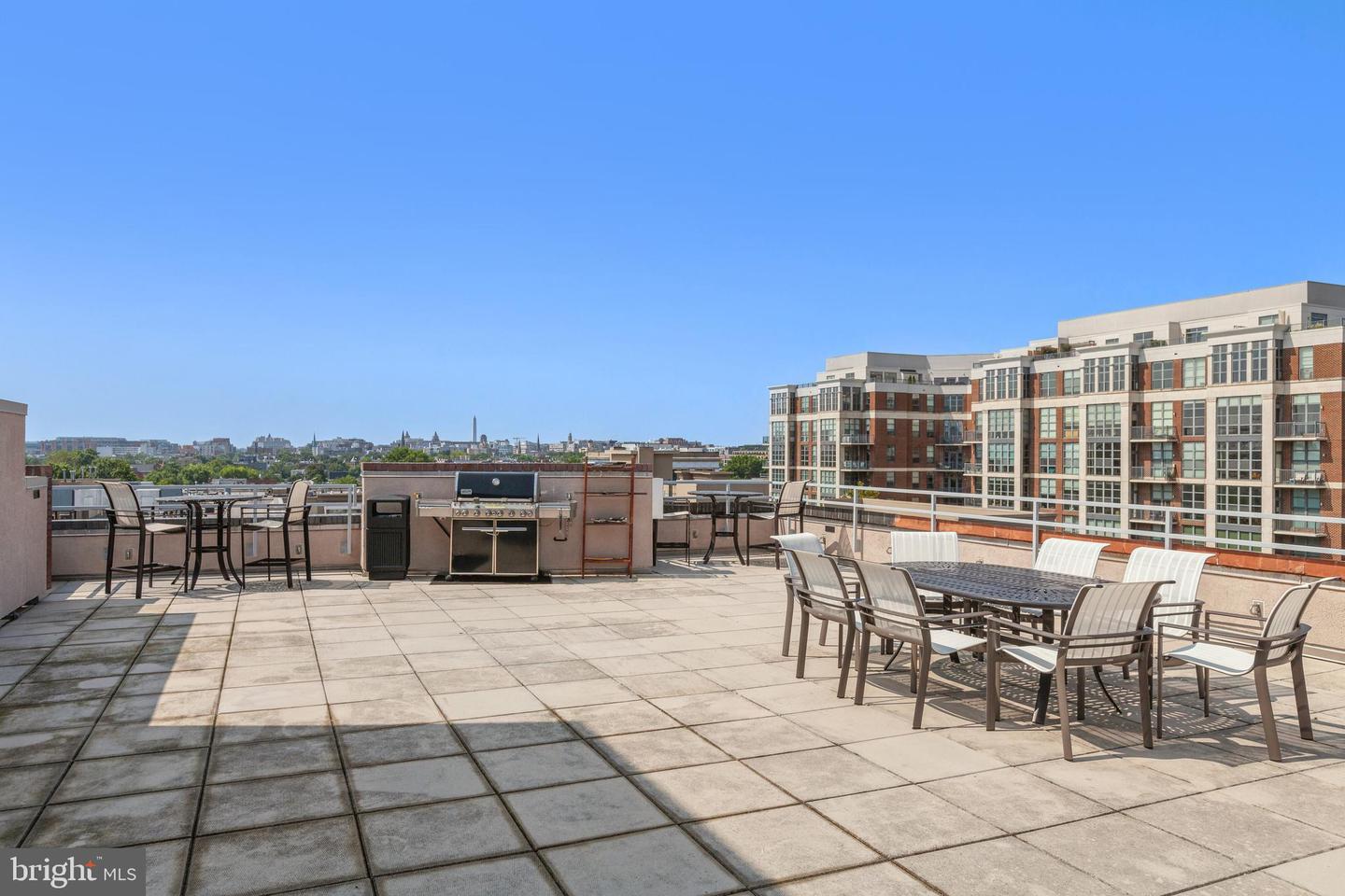 2100 11TH ST NW #306, WASHINGTON, District Of Columbia 20001, 2 Bedrooms Bedrooms, ,2 BathroomsBathrooms,Residential,For sale,2100 11TH ST NW #306,DCDC2200150 MLS # DCDC2200150