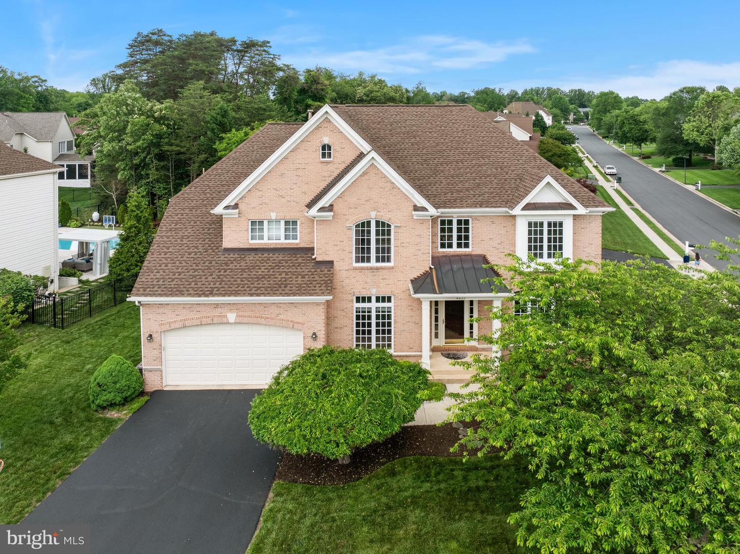 4831 CROSS MEADOW PL, CHANTILLY, Virginia 20151, 5 Bedrooms Bedrooms, ,4 BathroomsBathrooms,Residential,For sale,4831 CROSS MEADOW PL,VAFX2240198 MLS # VAFX2240198
