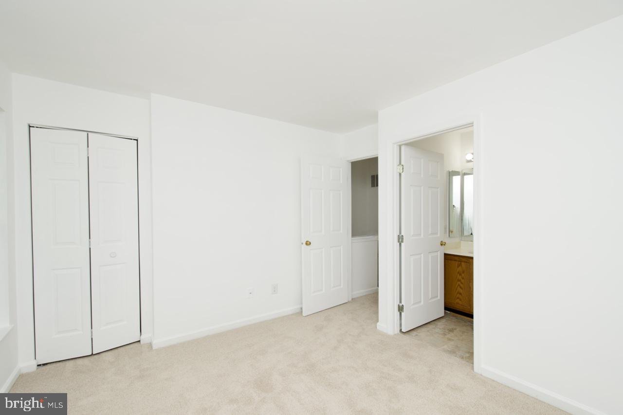 1849 TIGER LILY CIR, WOODBRIDGE, Virginia 22192, 2 Bedrooms Bedrooms, ,3 BathroomsBathrooms,Residential,For sale,1849 TIGER LILY CIR,VAPW2094470 MLS # VAPW2094470