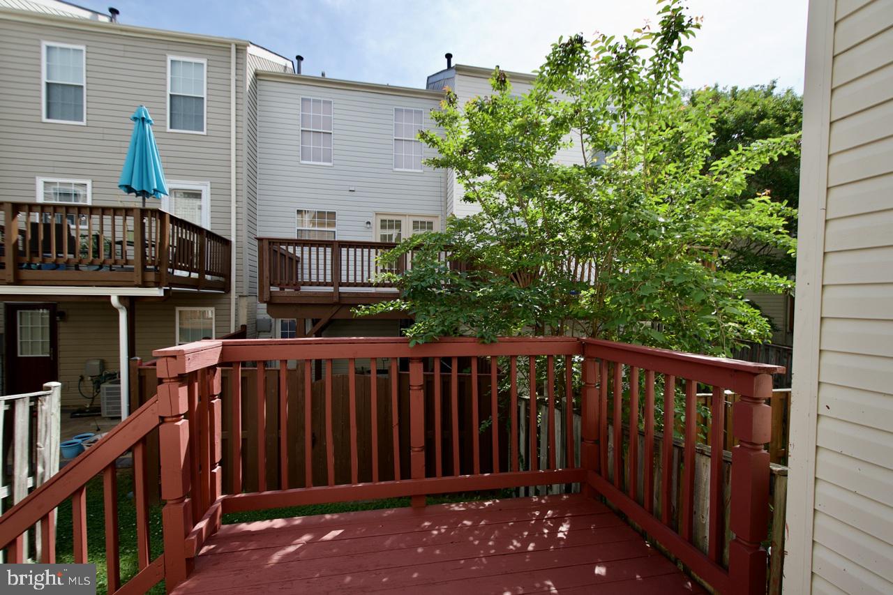 1849 TIGER LILY CIR, WOODBRIDGE, Virginia 22192, 2 Bedrooms Bedrooms, ,3 BathroomsBathrooms,Residential,For sale,1849 TIGER LILY CIR,VAPW2094470 MLS # VAPW2094470