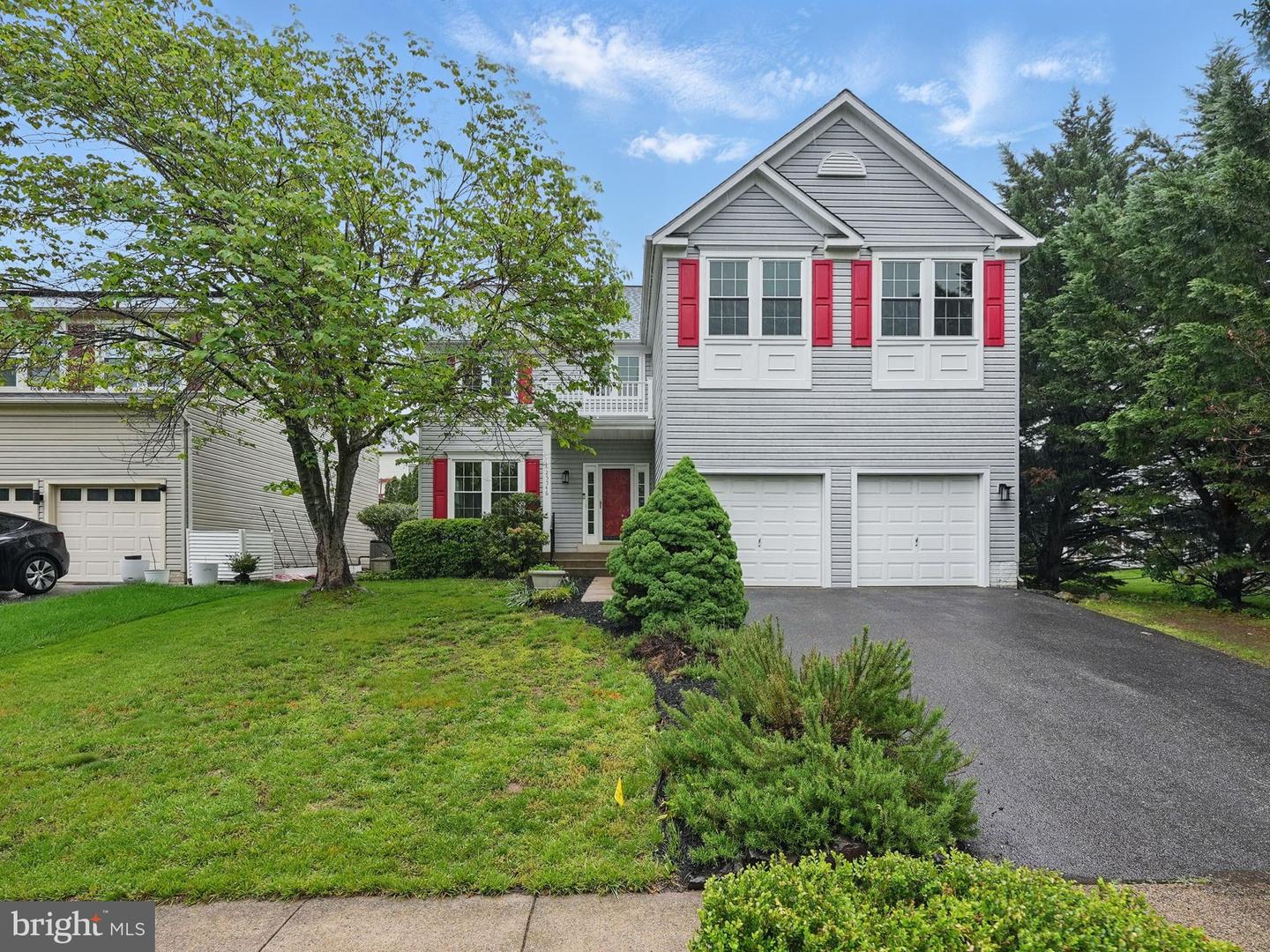 25546 CHILMARK DR, CHANTILLY, Virginia 20152, 4 Bedrooms Bedrooms, ,3 BathroomsBathrooms,Residential,For sale,25546 CHILMARK DR,VALO2096158 MLS # VALO2096158