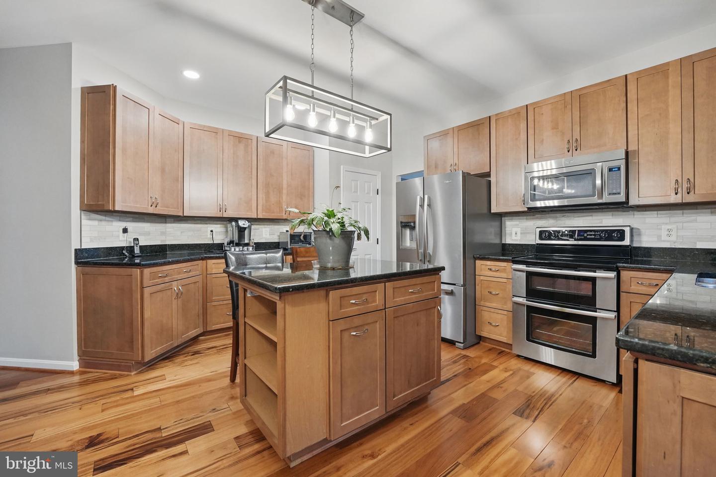 25546 CHILMARK DR, CHANTILLY, Virginia 20152, 4 Bedrooms Bedrooms, ,3 BathroomsBathrooms,Residential,For sale,25546 CHILMARK DR,VALO2096158 MLS # VALO2096158