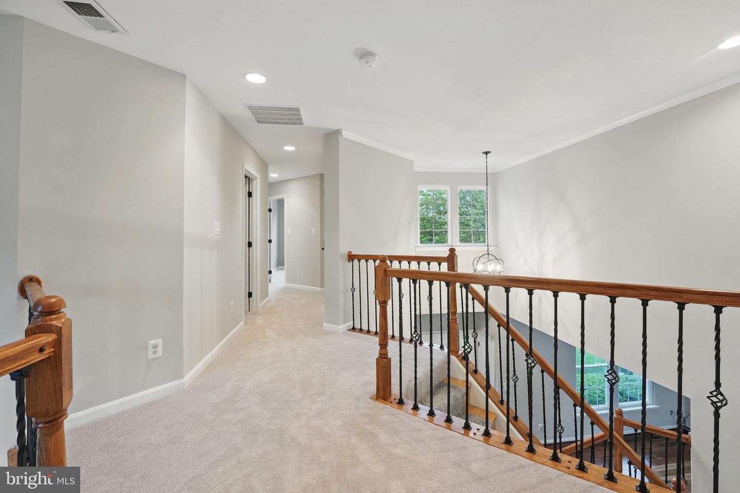 25546 CHILMARK DR, CHANTILLY, Virginia 20152, 4 Bedrooms Bedrooms, ,3 BathroomsBathrooms,Residential,For sale,25546 CHILMARK DR,VALO2096158 MLS # VALO2096158