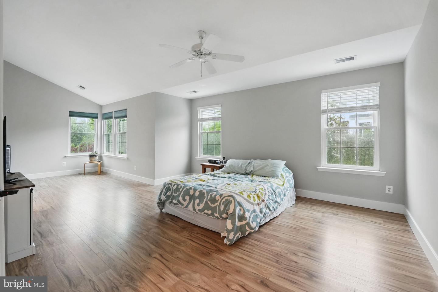 25546 CHILMARK DR, CHANTILLY, Virginia 20152, 4 Bedrooms Bedrooms, ,3 BathroomsBathrooms,Residential,For sale,25546 CHILMARK DR,VALO2096158 MLS # VALO2096158