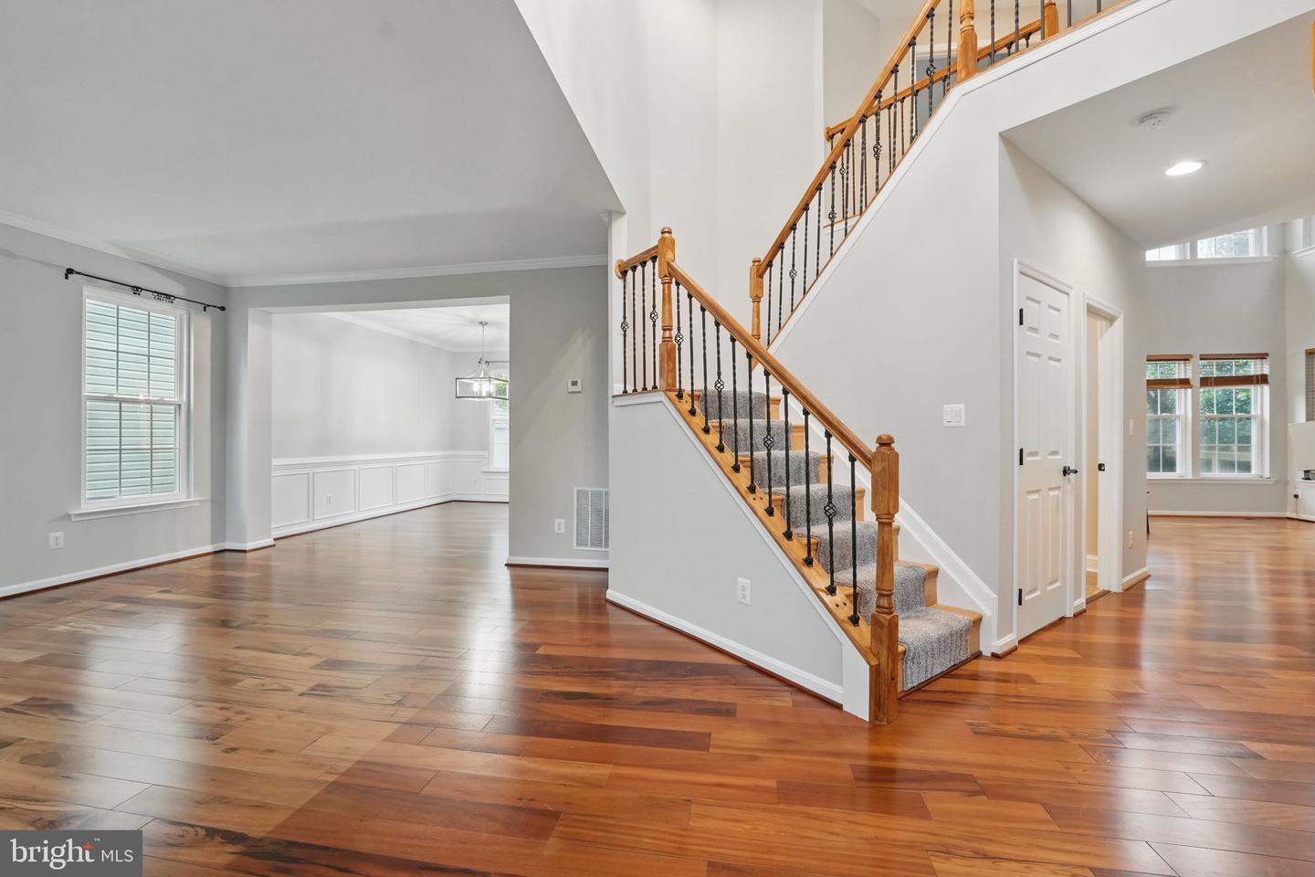 25546 CHILMARK DR, CHANTILLY, Virginia 20152, 4 Bedrooms Bedrooms, ,3 BathroomsBathrooms,Residential,For sale,25546 CHILMARK DR,VALO2096158 MLS # VALO2096158