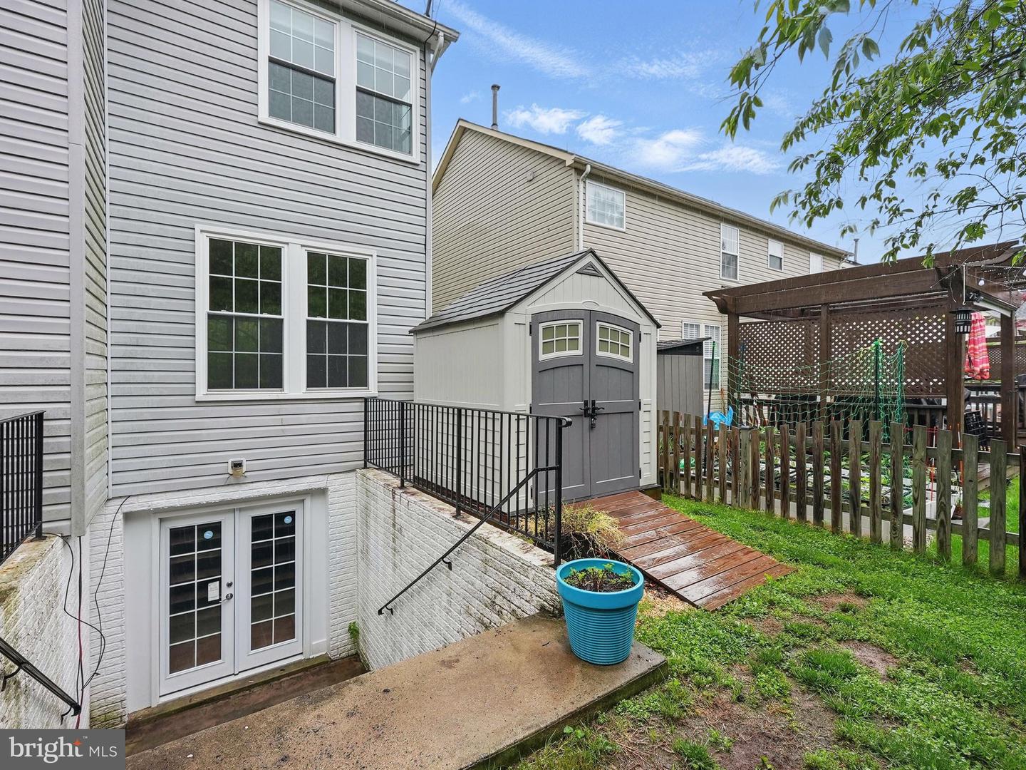 25546 CHILMARK DR, CHANTILLY, Virginia 20152, 4 Bedrooms Bedrooms, ,3 BathroomsBathrooms,Residential,For sale,25546 CHILMARK DR,VALO2096158 MLS # VALO2096158