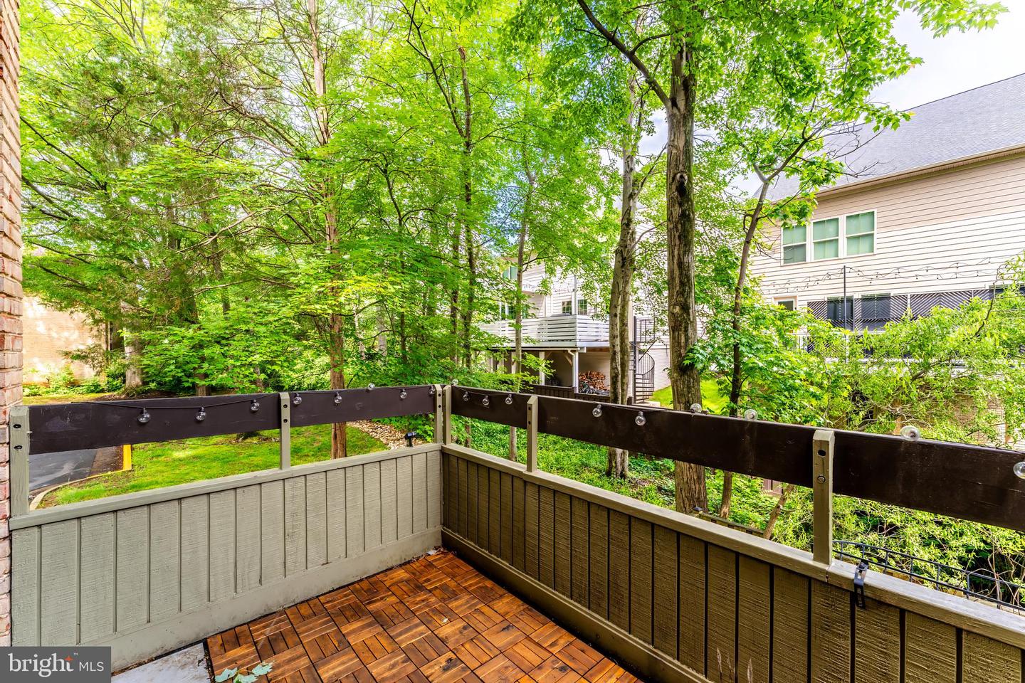 3131 EAKIN PARK CT, FAIRFAX, Virginia 22031, 3 Bedrooms Bedrooms, 8 Rooms Rooms,2 BathroomsBathrooms,Residential,For sale,3131 EAKIN PARK CT,VAFX2240264 MLS # VAFX2240264