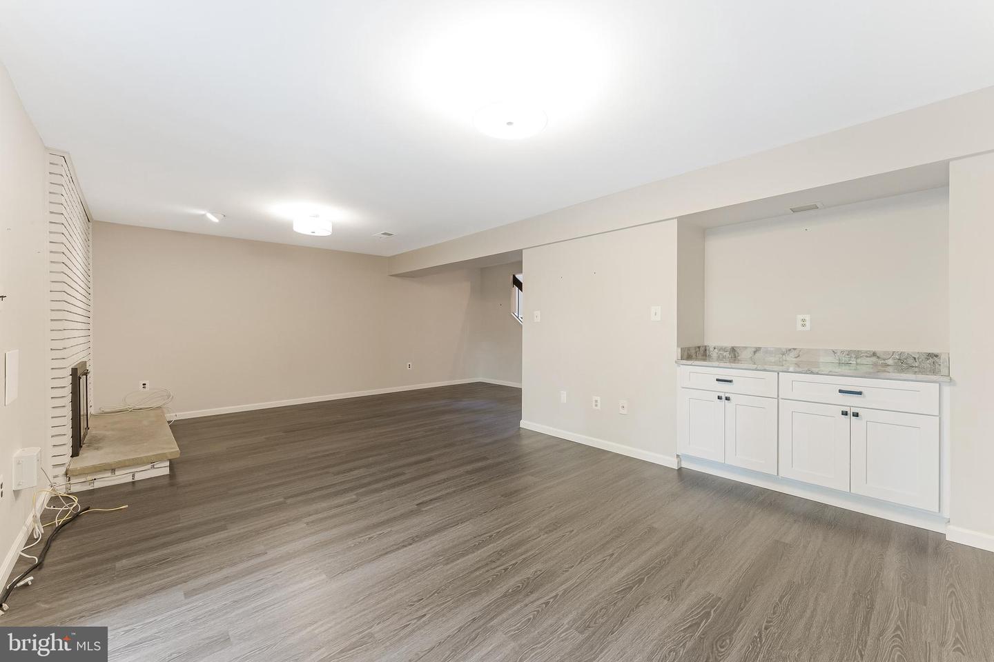 3131 EAKIN PARK CT, FAIRFAX, Virginia 22031, 3 Bedrooms Bedrooms, 8 Rooms Rooms,2 BathroomsBathrooms,Residential,For sale,3131 EAKIN PARK CT,VAFX2240264 MLS # VAFX2240264