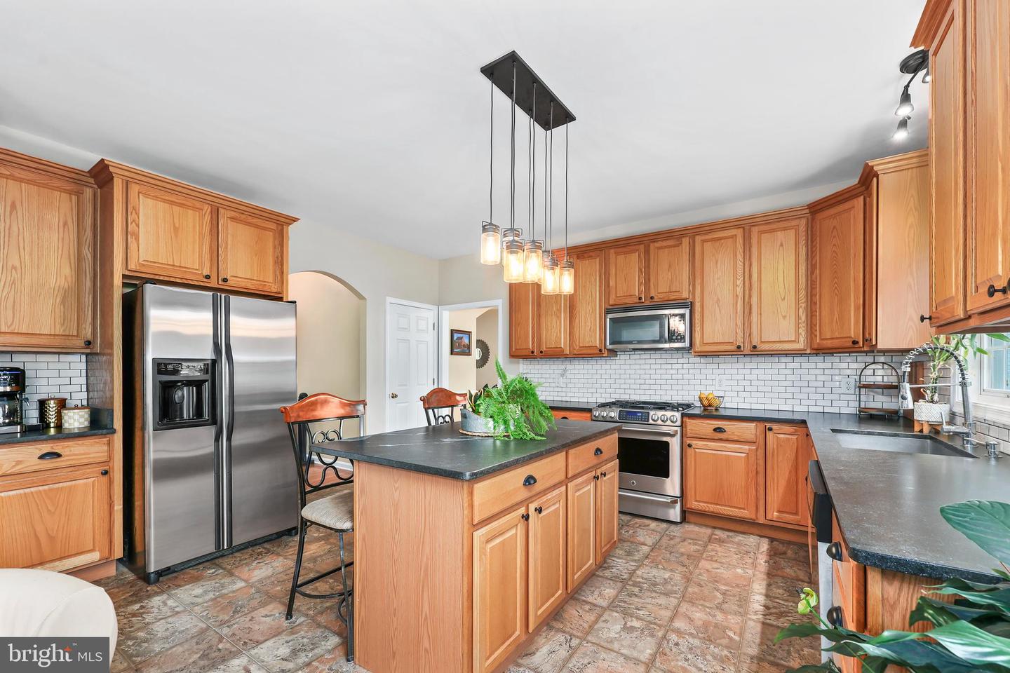 135 GREENWAY ST, FREDERICKSBURG, Virginia 22405, 4 Bedrooms Bedrooms, ,2 BathroomsBathrooms,Residential,For sale,135 GREENWAY ST,VAST2038744 MLS # VAST2038744