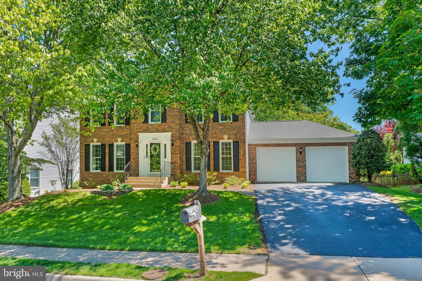 13826 SPRINGSTONE DR, CLIFTON, Virginia 20124, 4 Bedrooms Bedrooms, ,3 BathroomsBathrooms,Residential,For sale,13826 SPRINGSTONE DR,VAFX2240318 MLS # VAFX2240318