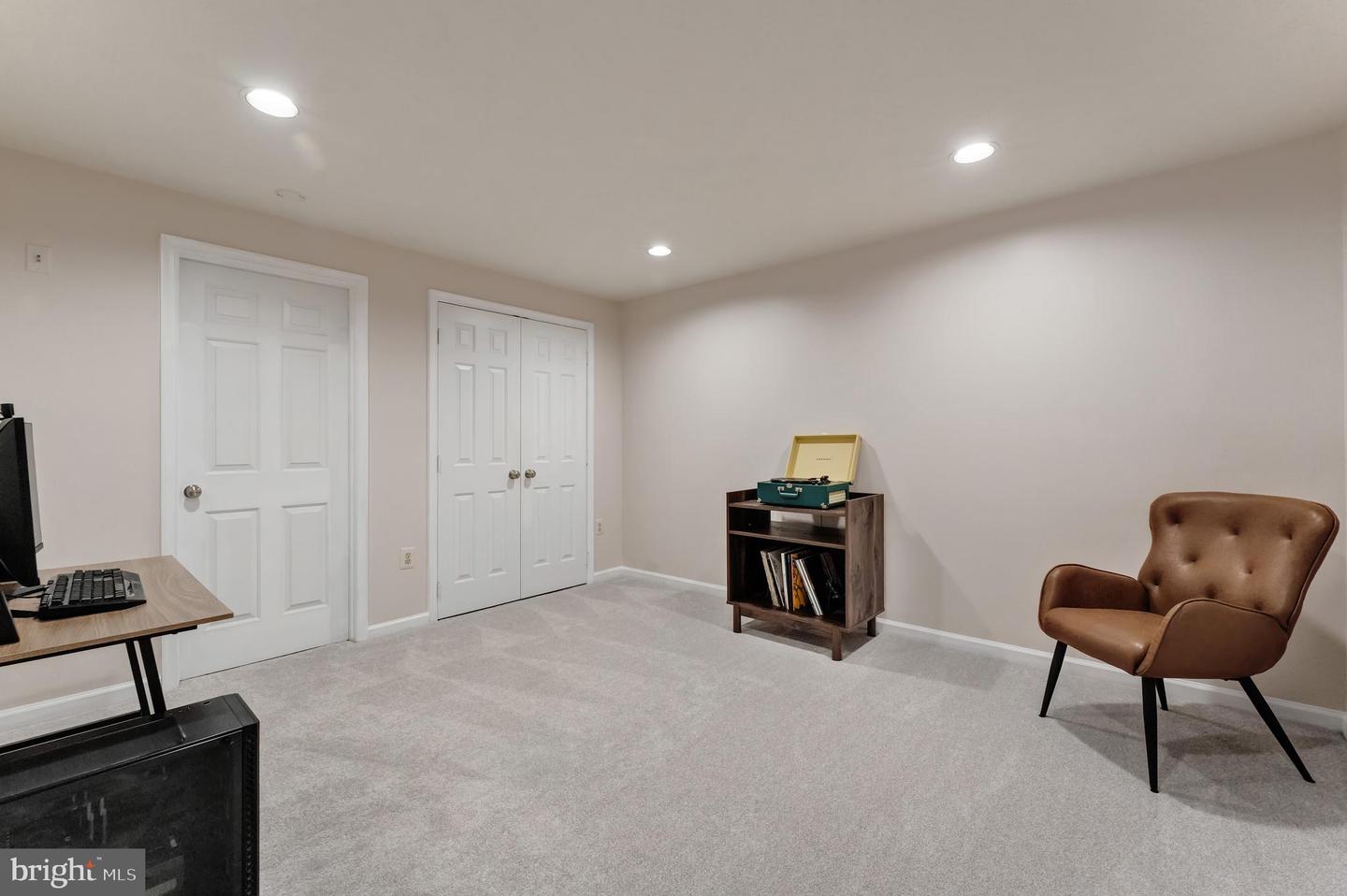 13826 SPRINGSTONE DR, CLIFTON, Virginia 20124, 4 Bedrooms Bedrooms, ,3 BathroomsBathrooms,Residential,For sale,13826 SPRINGSTONE DR,VAFX2240318 MLS # VAFX2240318