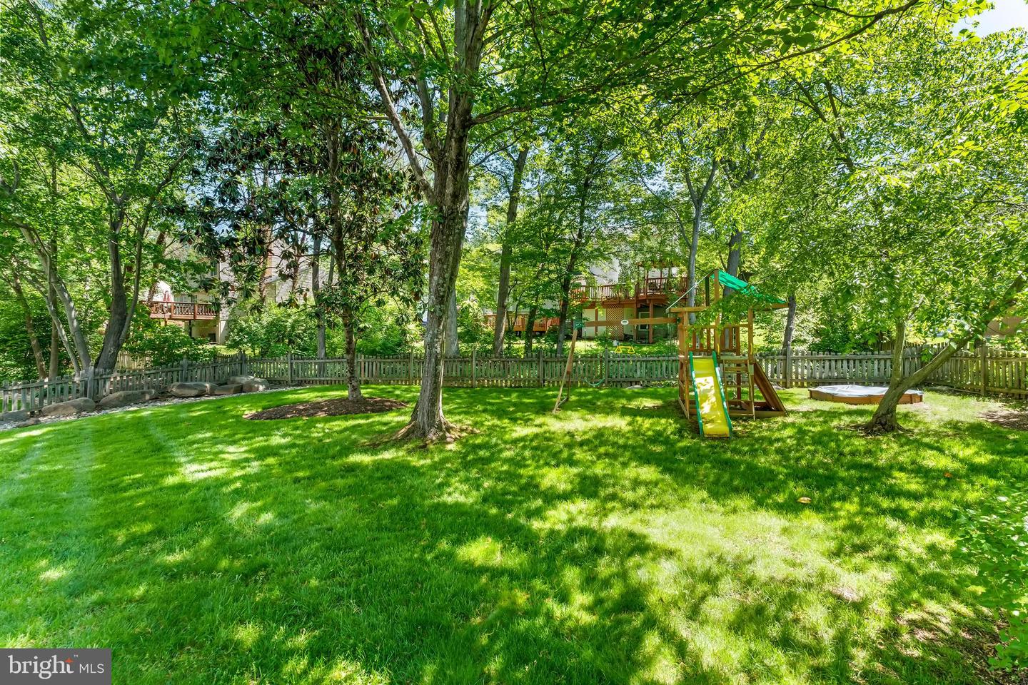13826 SPRINGSTONE DR, CLIFTON, Virginia 20124, 4 Bedrooms Bedrooms, ,3 BathroomsBathrooms,Residential,For sale,13826 SPRINGSTONE DR,VAFX2240318 MLS # VAFX2240318