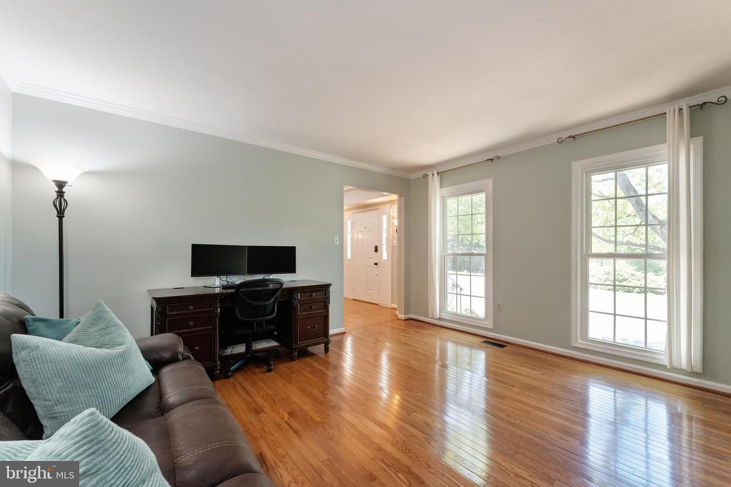 13826 SPRINGSTONE DR, CLIFTON, Virginia 20124, 4 Bedrooms Bedrooms, ,3 BathroomsBathrooms,Residential,For sale,13826 SPRINGSTONE DR,VAFX2240318 MLS # VAFX2240318