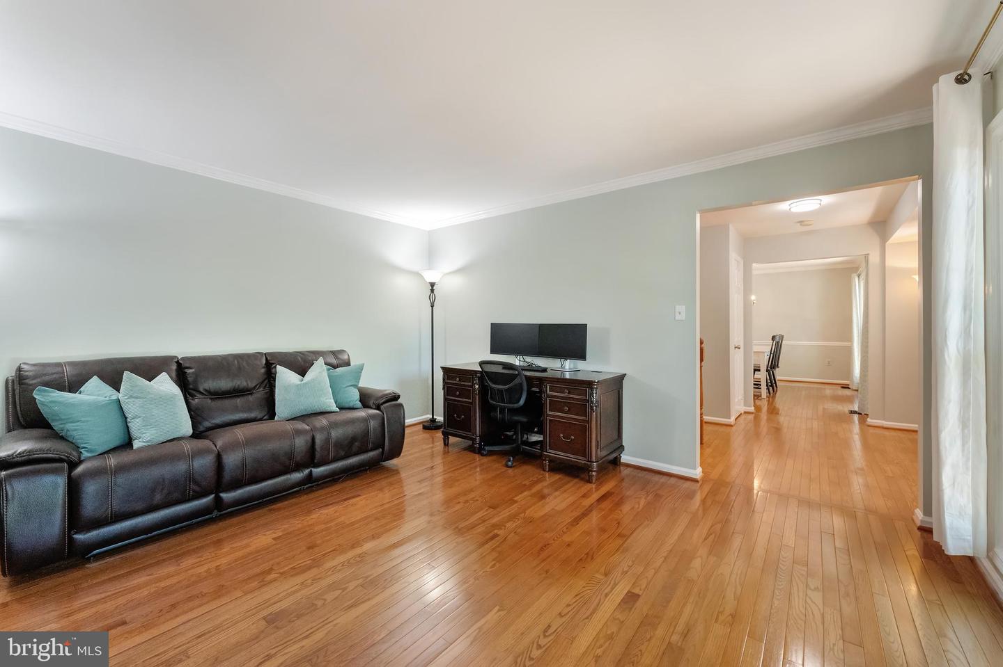 13826 SPRINGSTONE DR, CLIFTON, Virginia 20124, 4 Bedrooms Bedrooms, ,3 BathroomsBathrooms,Residential,For sale,13826 SPRINGSTONE DR,VAFX2240318 MLS # VAFX2240318