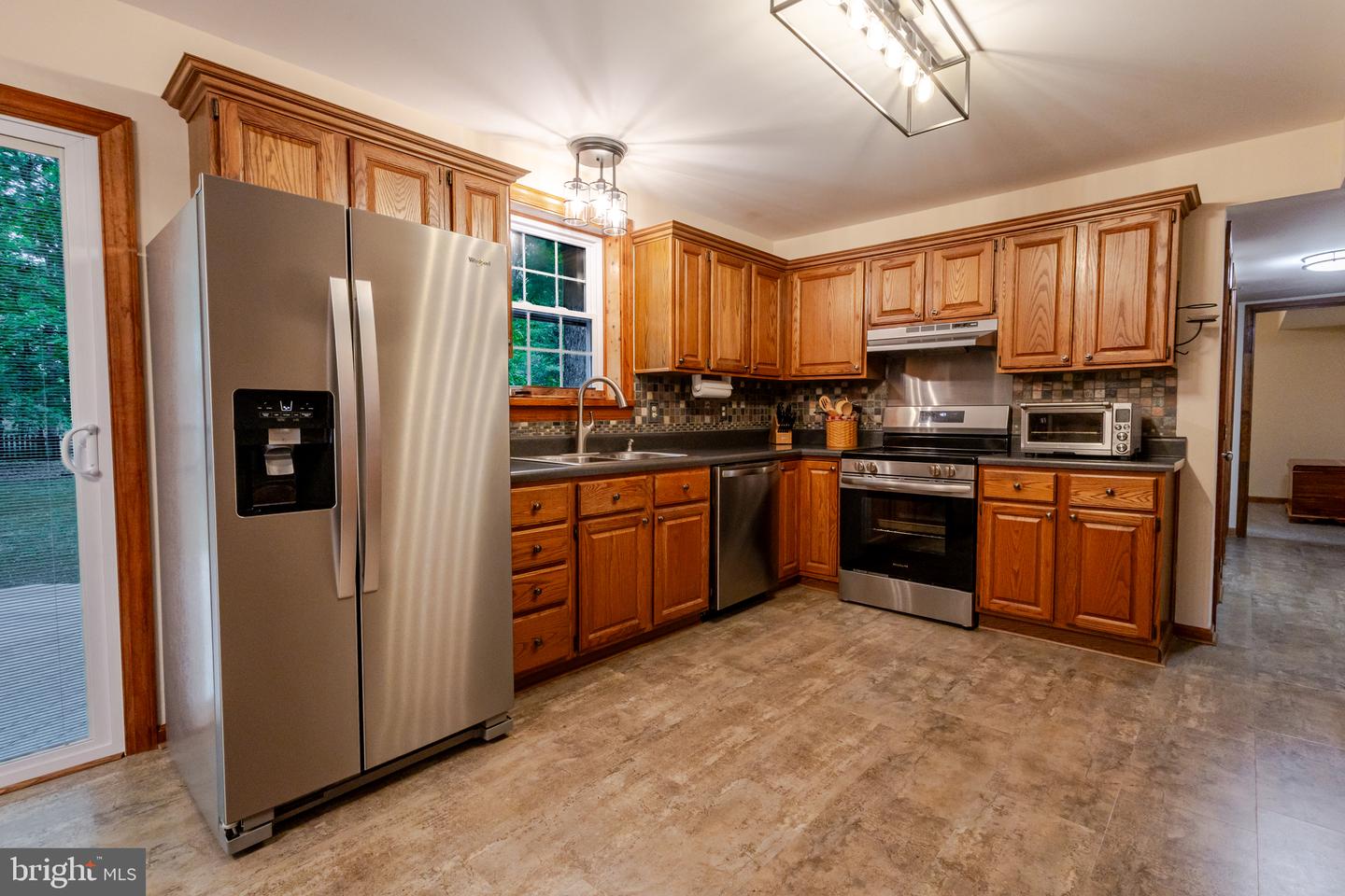 5412 RAINWOOD DR, FREDERICKSBURG, Virginia 22407, 4 Bedrooms Bedrooms, ,2 BathroomsBathrooms,Residential,For sale,5412 RAINWOOD DR,VASP2033056 MLS # VASP2033056