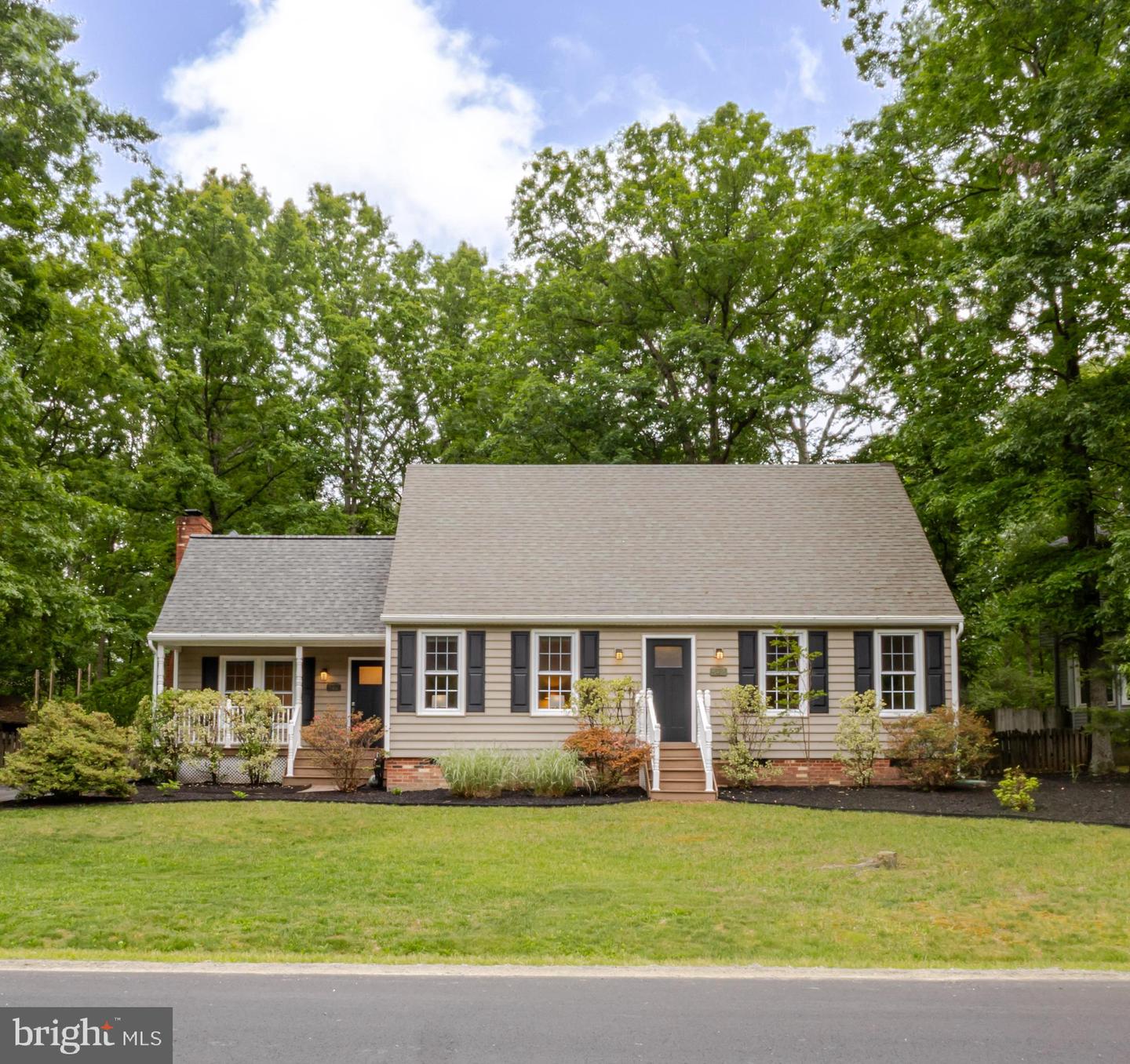 5412 RAINWOOD DR, FREDERICKSBURG, Virginia 22407, 4 Bedrooms Bedrooms, ,2 BathroomsBathrooms,Residential,For sale,5412 RAINWOOD DR,VASP2033056 MLS # VASP2033056