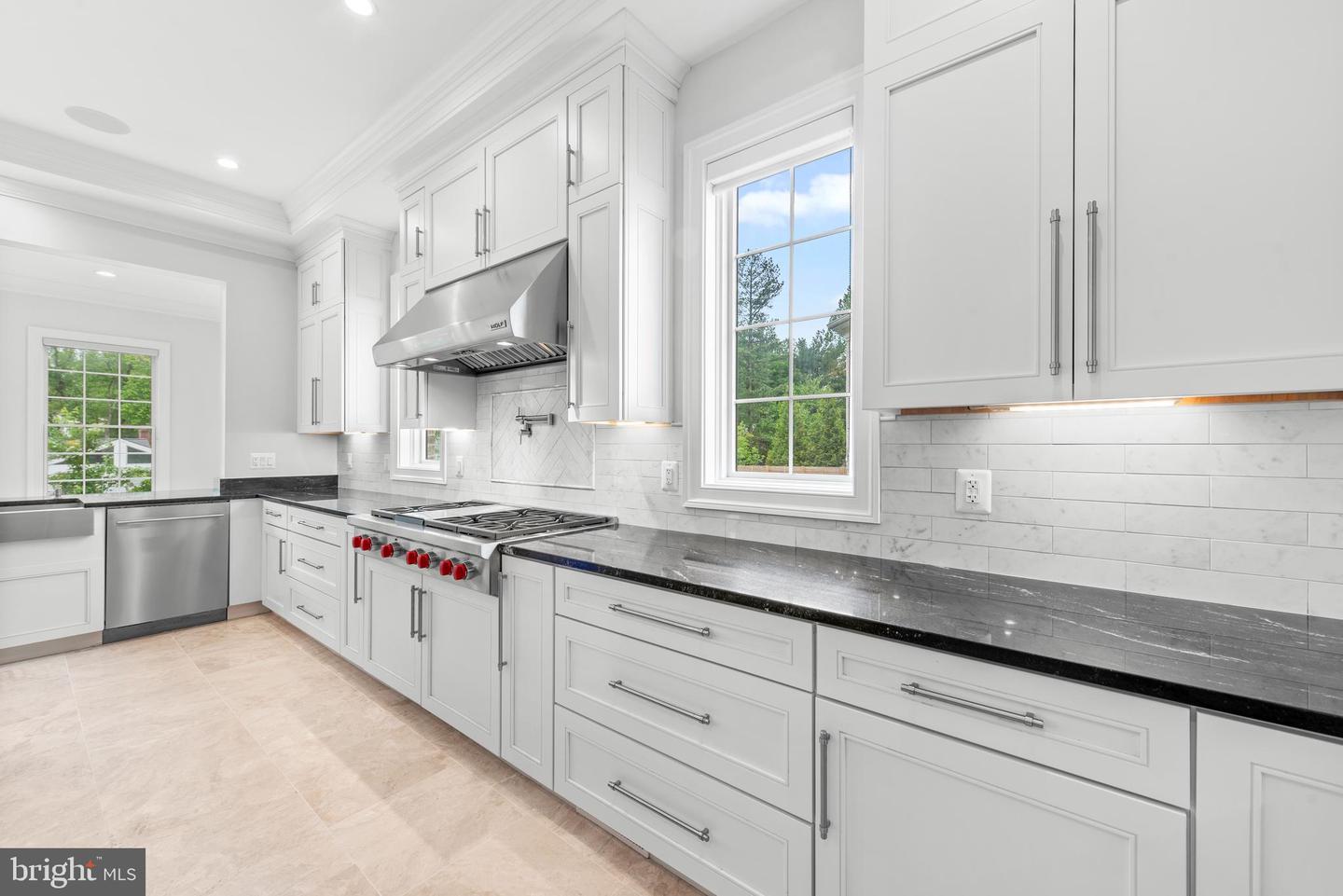 7003 CHURCHILL RD, MCLEAN, Virginia 22101, 7 Bedrooms Bedrooms, ,6 BathroomsBathrooms,Residential,For sale,7003 CHURCHILL RD,VAFX2240334 MLS # VAFX2240334