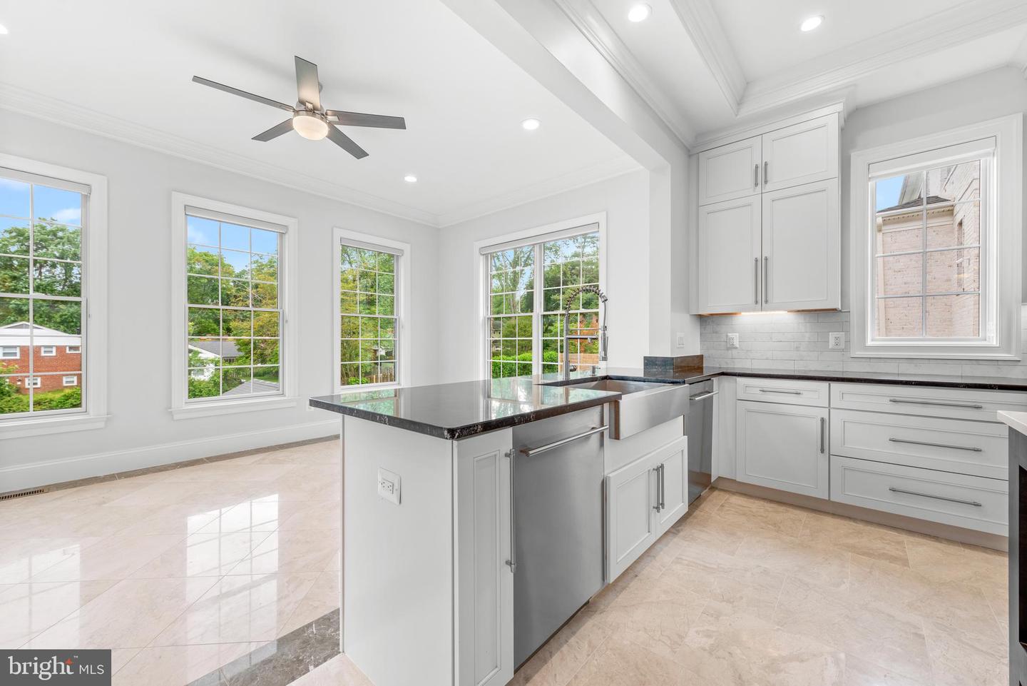 7003 CHURCHILL RD, MCLEAN, Virginia 22101, 7 Bedrooms Bedrooms, ,6 BathroomsBathrooms,Residential,For sale,7003 CHURCHILL RD,VAFX2240334 MLS # VAFX2240334