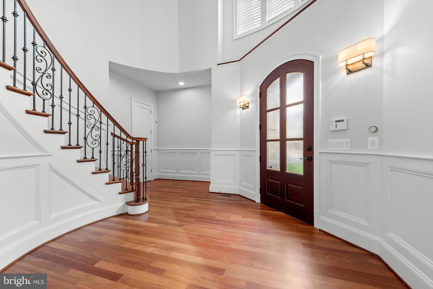 7003 CHURCHILL RD, MCLEAN, Virginia 22101, 7 Bedrooms Bedrooms, ,6 BathroomsBathrooms,Residential,For sale,7003 CHURCHILL RD,VAFX2240334 MLS # VAFX2240334