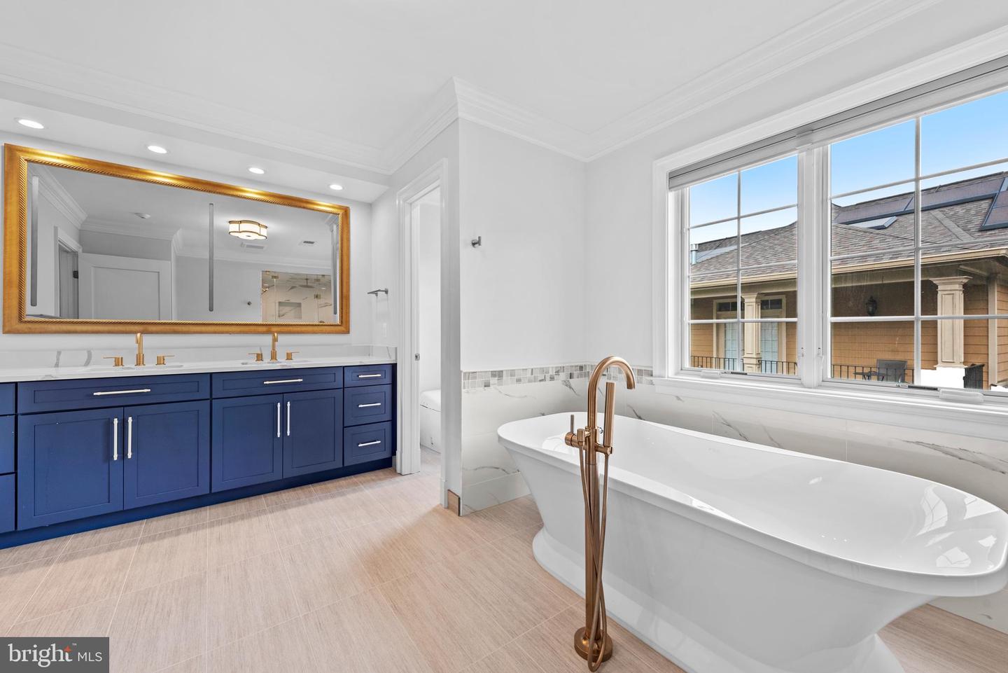 7003 CHURCHILL RD, MCLEAN, Virginia 22101, 7 Bedrooms Bedrooms, ,6 BathroomsBathrooms,Residential,For sale,7003 CHURCHILL RD,VAFX2240334 MLS # VAFX2240334