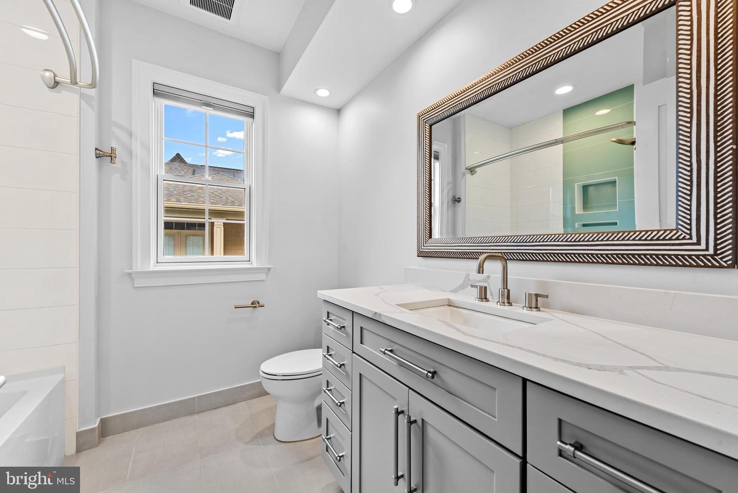 7003 CHURCHILL RD, MCLEAN, Virginia 22101, 7 Bedrooms Bedrooms, ,6 BathroomsBathrooms,Residential,For sale,7003 CHURCHILL RD,VAFX2240334 MLS # VAFX2240334