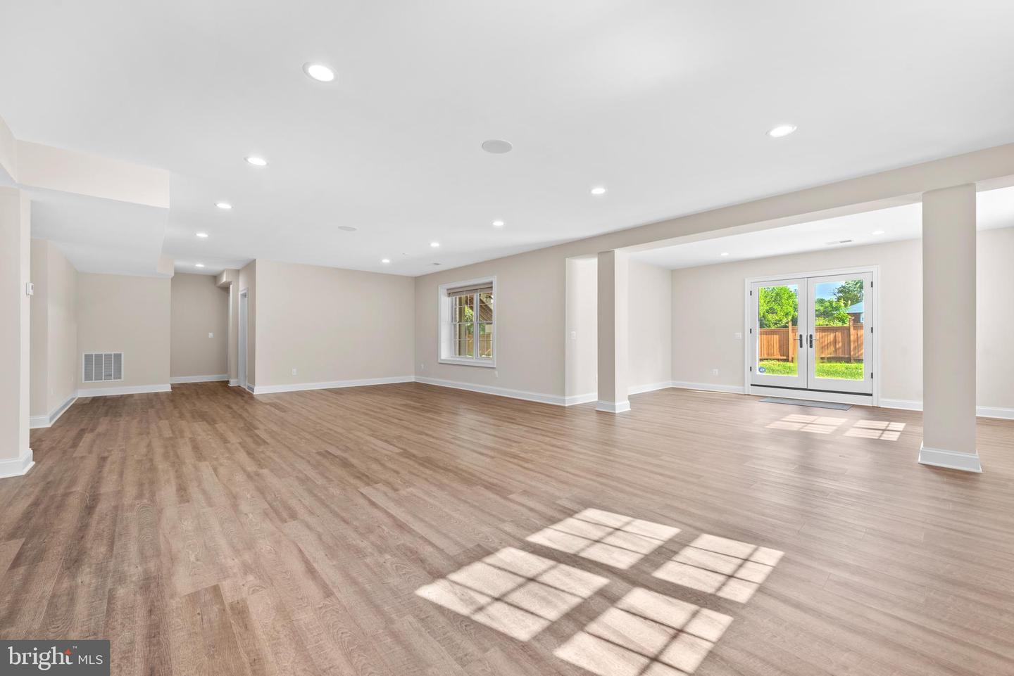7003 CHURCHILL RD, MCLEAN, Virginia 22101, 7 Bedrooms Bedrooms, ,6 BathroomsBathrooms,Residential,For sale,7003 CHURCHILL RD,VAFX2240334 MLS # VAFX2240334