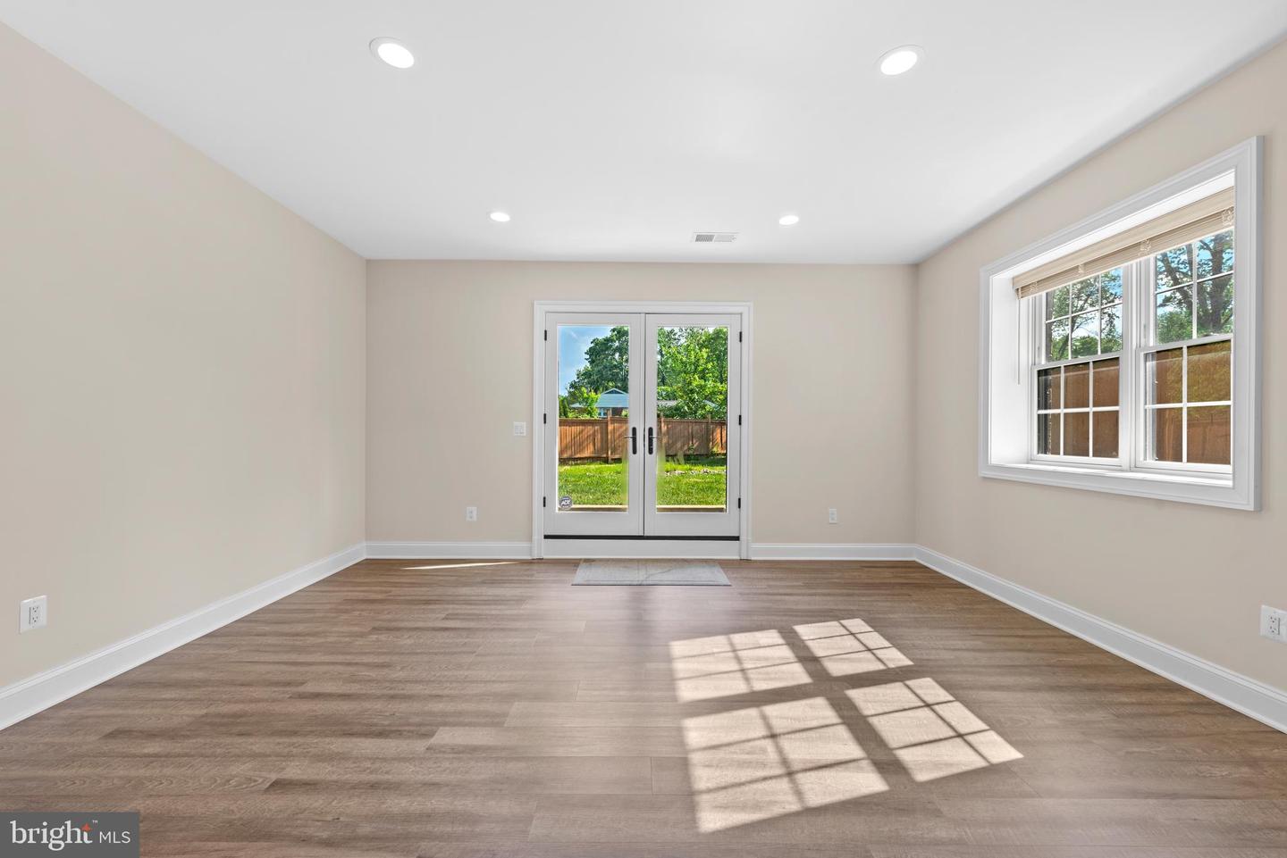 7003 CHURCHILL RD, MCLEAN, Virginia 22101, 7 Bedrooms Bedrooms, ,6 BathroomsBathrooms,Residential,For sale,7003 CHURCHILL RD,VAFX2240334 MLS # VAFX2240334