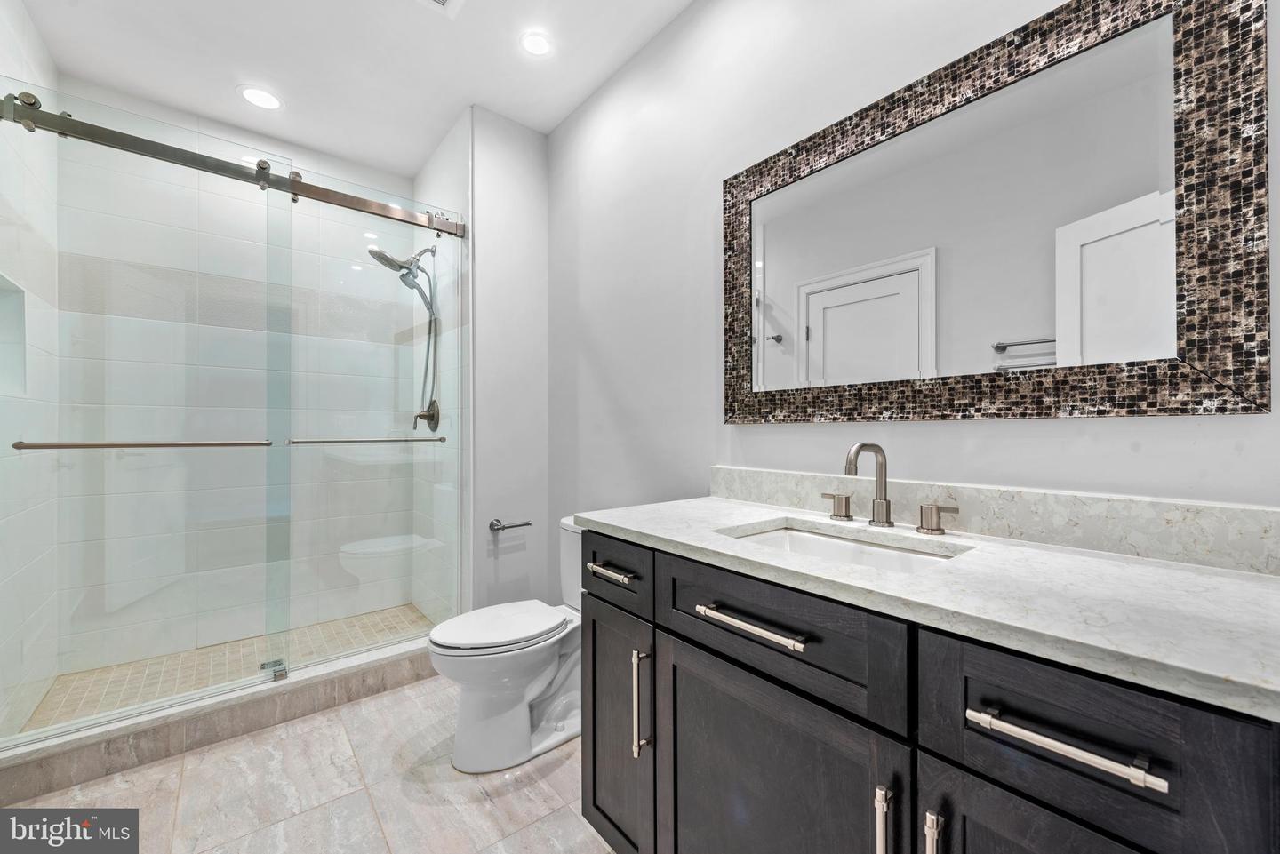 7003 CHURCHILL RD, MCLEAN, Virginia 22101, 7 Bedrooms Bedrooms, ,6 BathroomsBathrooms,Residential,For sale,7003 CHURCHILL RD,VAFX2240334 MLS # VAFX2240334