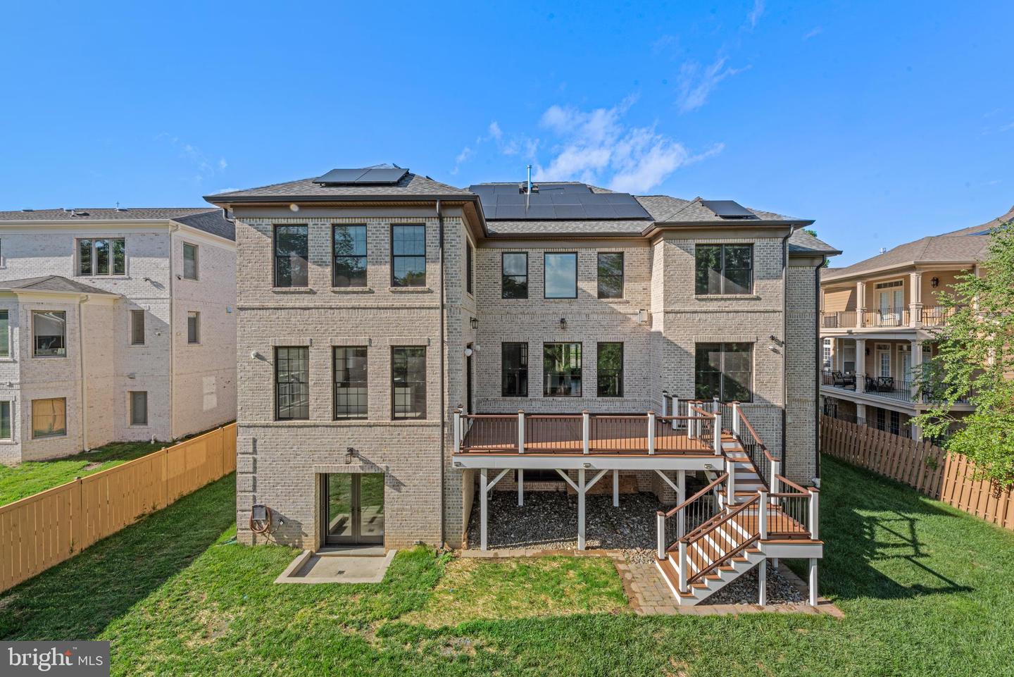 7003 CHURCHILL RD, MCLEAN, Virginia 22101, 7 Bedrooms Bedrooms, ,6 BathroomsBathrooms,Residential,For sale,7003 CHURCHILL RD,VAFX2240334 MLS # VAFX2240334