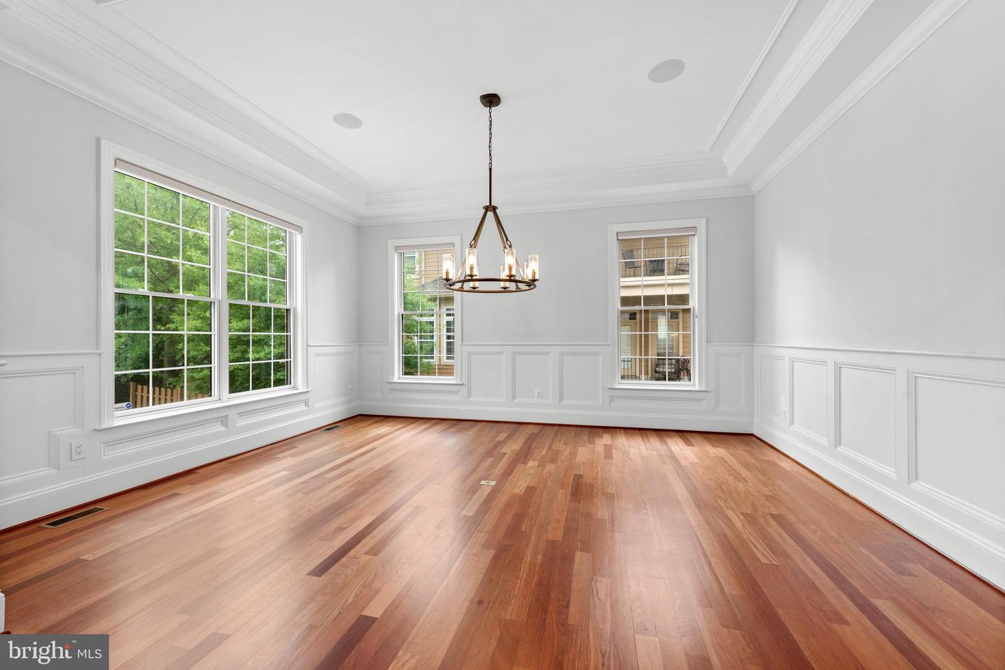 7003 CHURCHILL RD, MCLEAN, Virginia 22101, 7 Bedrooms Bedrooms, ,6 BathroomsBathrooms,Residential,For sale,7003 CHURCHILL RD,VAFX2240334 MLS # VAFX2240334