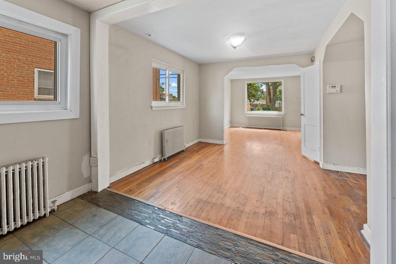 6328 NORTH CAPITOL ST NW, WASHINGTON, District Of Columbia 20011, 3 Bedrooms Bedrooms, ,1 BathroomBathrooms,Residential,For sale,6328 NORTH CAPITOL ST NW,DCDC2200098 MLS # DCDC2200098