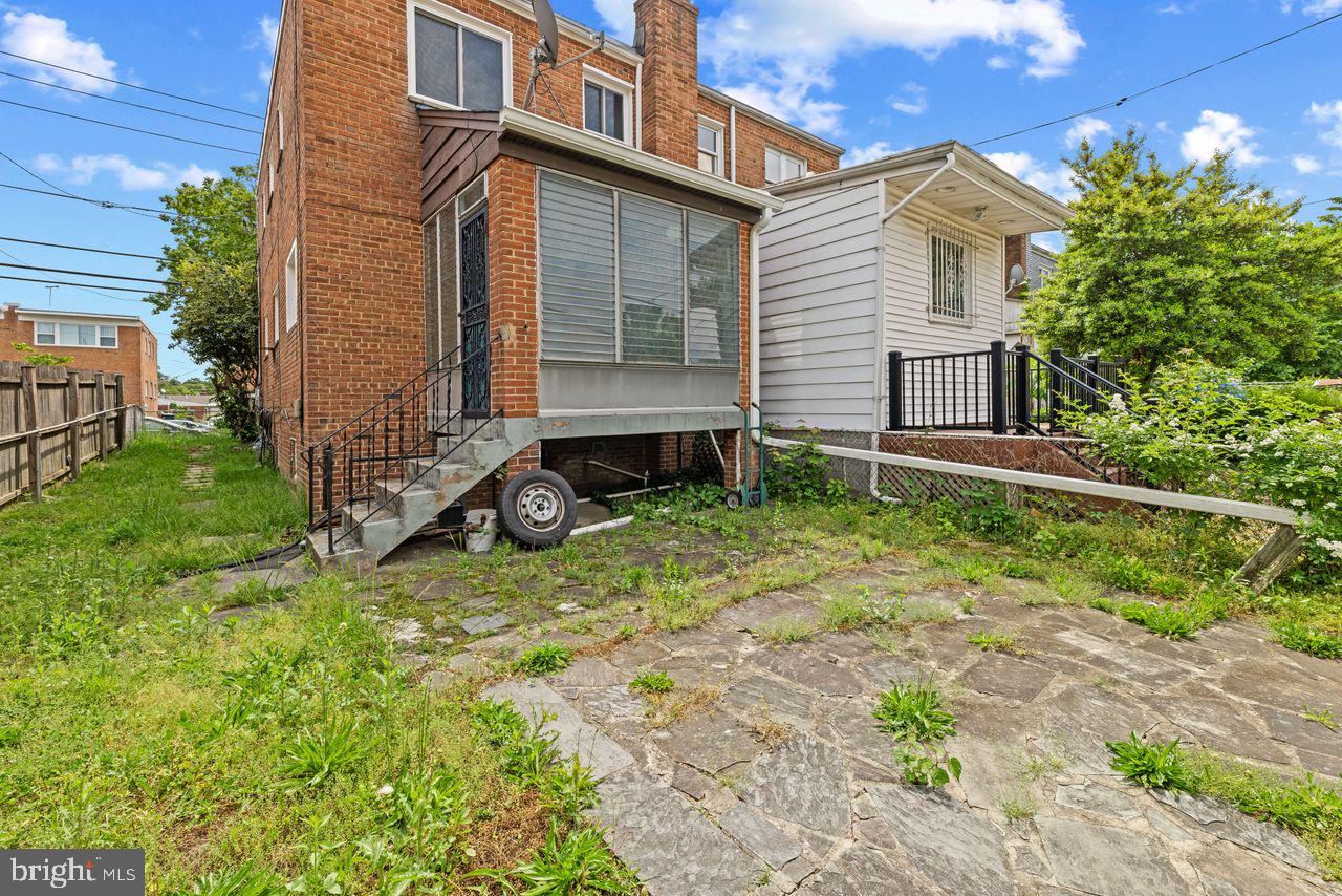 6328 NORTH CAPITOL ST NW, WASHINGTON, District Of Columbia 20011, 3 Bedrooms Bedrooms, ,1 BathroomBathrooms,Residential,For sale,6328 NORTH CAPITOL ST NW,DCDC2200098 MLS # DCDC2200098
