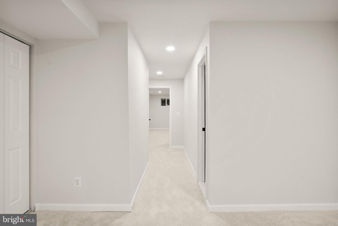 14863 PRESTIGE DR, WOODBRIDGE, Virginia 22193, 6 Bedrooms Bedrooms, ,3 BathroomsBathrooms,Residential,For sale,14863 PRESTIGE DR,VAPW2094480 MLS # VAPW2094480