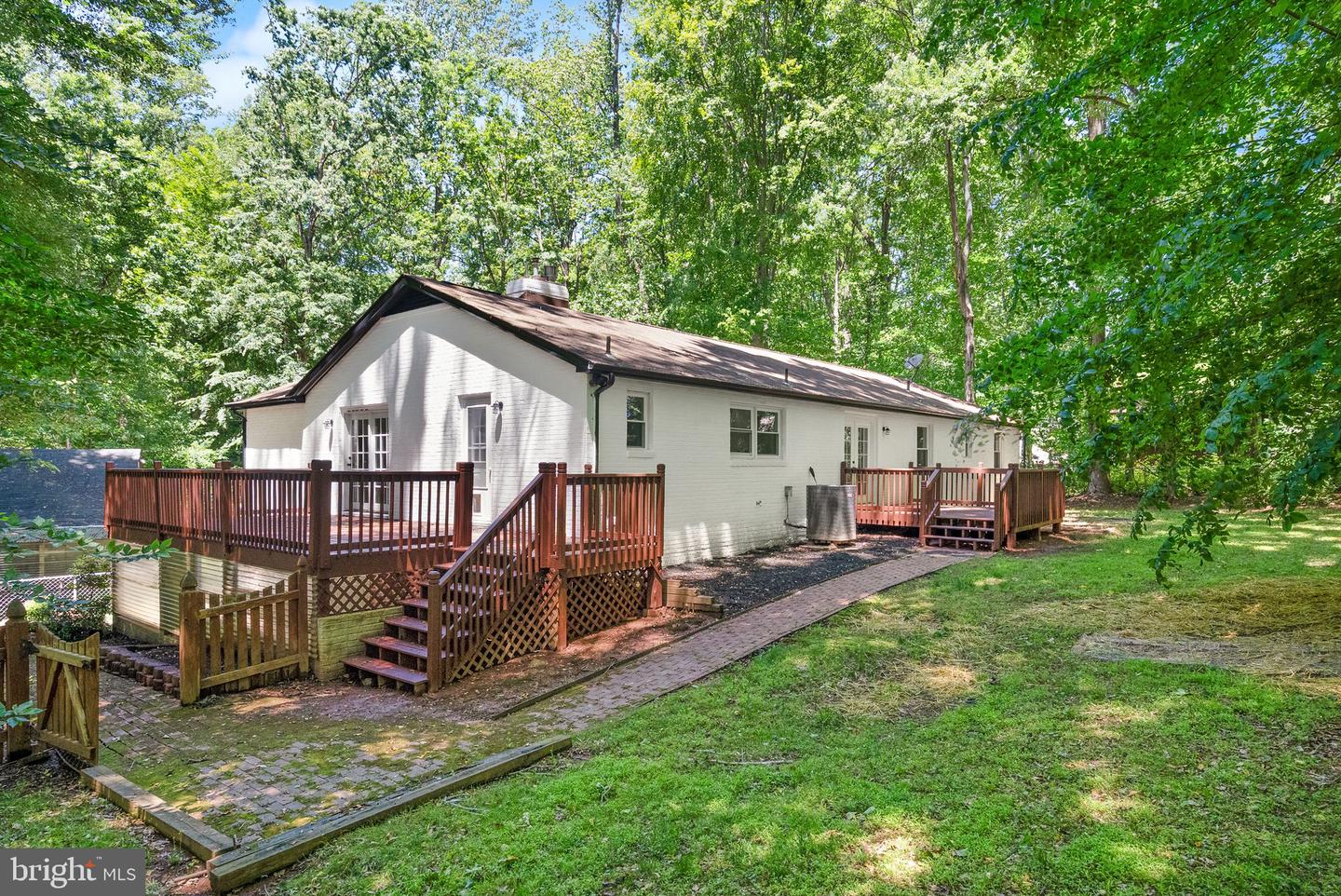 14863 PRESTIGE DR, WOODBRIDGE, Virginia 22193, 6 Bedrooms Bedrooms, ,3 BathroomsBathrooms,Residential,For sale,14863 PRESTIGE DR,VAPW2094480 MLS # VAPW2094480