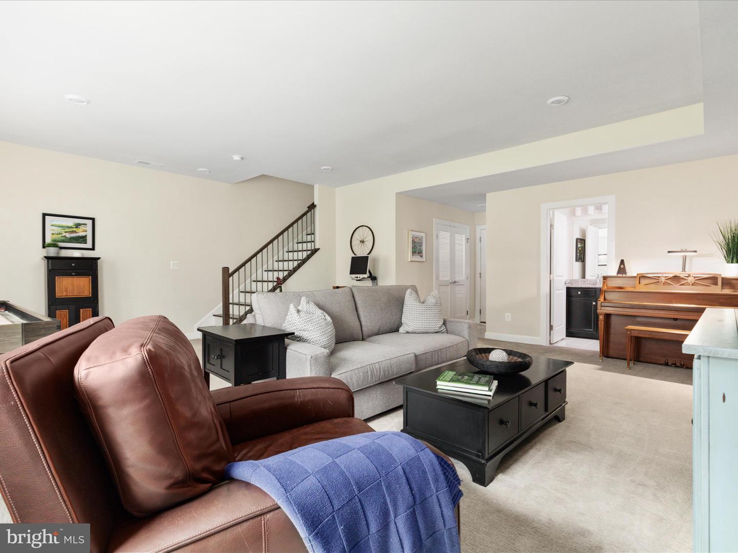 1714 GRAY SHALE TER SE, LEESBURG, Virginia 20175, 3 Bedrooms Bedrooms, ,3 BathroomsBathrooms,Residential,For sale,1714 GRAY SHALE TER SE,VALO2096168 MLS # VALO2096168