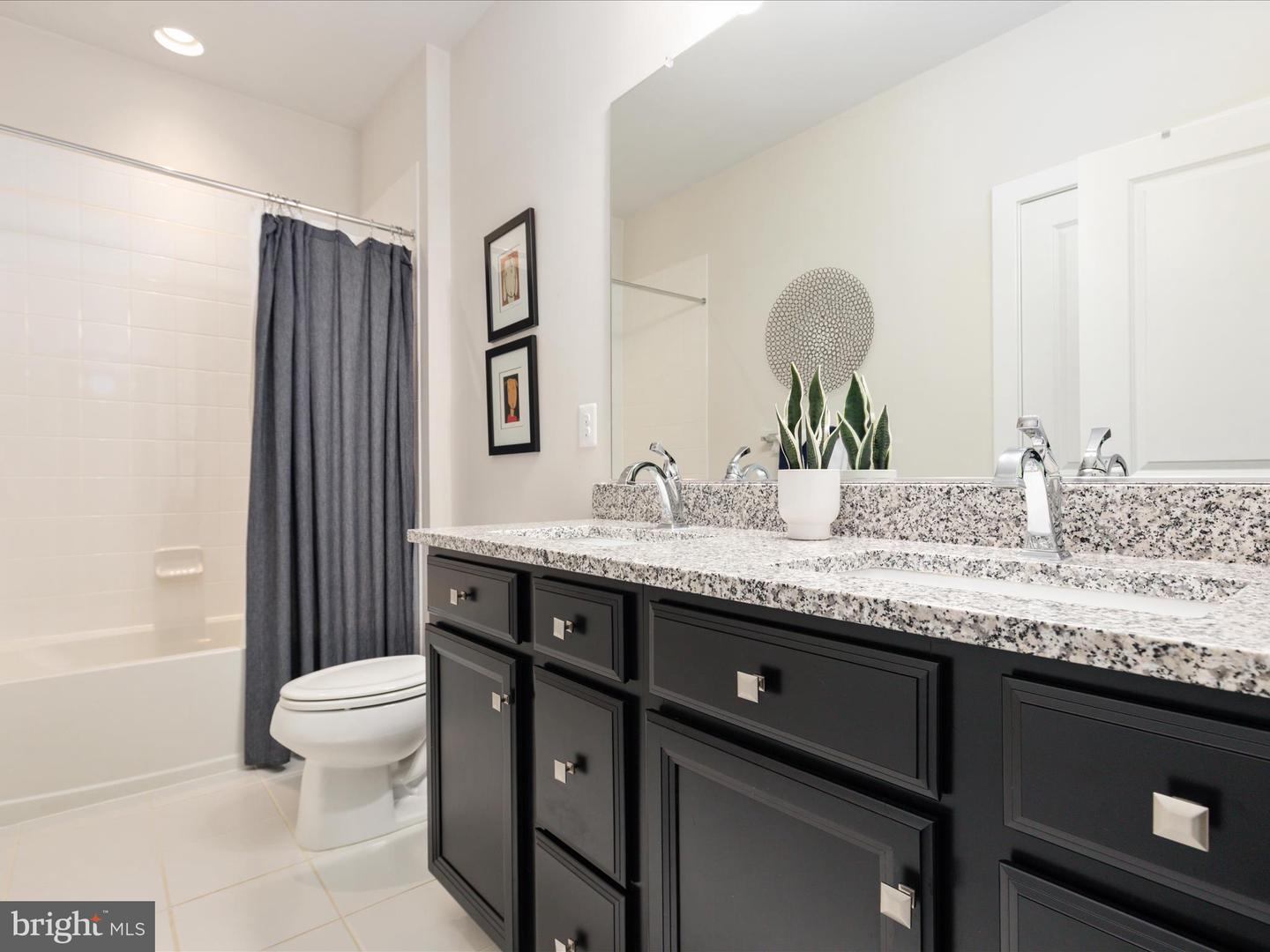 1714 GRAY SHALE TER SE, LEESBURG, Virginia 20175, 3 Bedrooms Bedrooms, ,3 BathroomsBathrooms,Residential,For sale,1714 GRAY SHALE TER SE,VALO2096168 MLS # VALO2096168