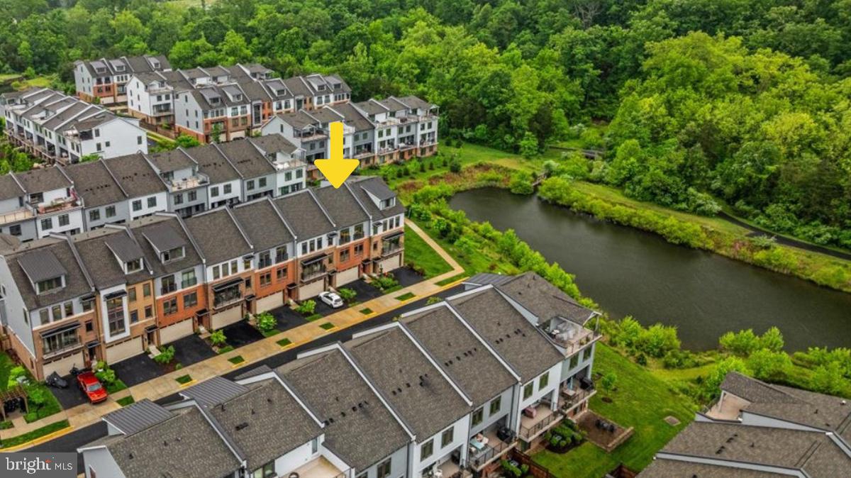 1714 GRAY SHALE TER SE, LEESBURG, Virginia 20175, 3 Bedrooms Bedrooms, ,3 BathroomsBathrooms,Residential,For sale,1714 GRAY SHALE TER SE,VALO2096168 MLS # VALO2096168