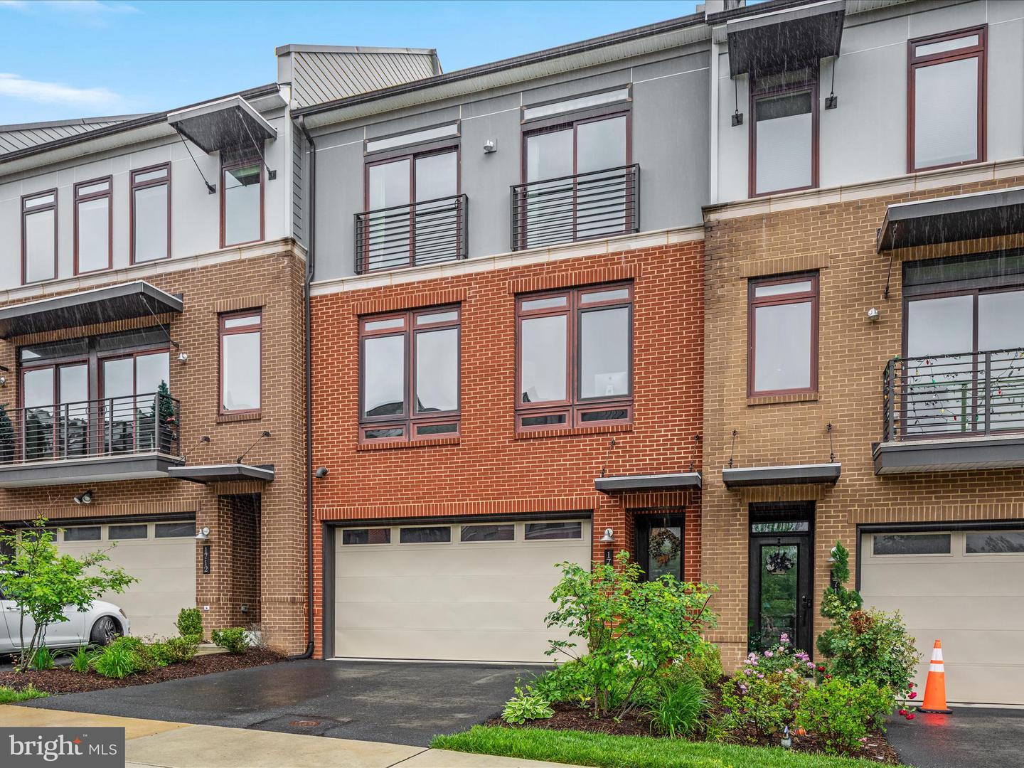 1714 GRAY SHALE TER SE, LEESBURG, Virginia 20175, 3 Bedrooms Bedrooms, ,3 BathroomsBathrooms,Residential,For sale,1714 GRAY SHALE TER SE,VALO2096168 MLS # VALO2096168