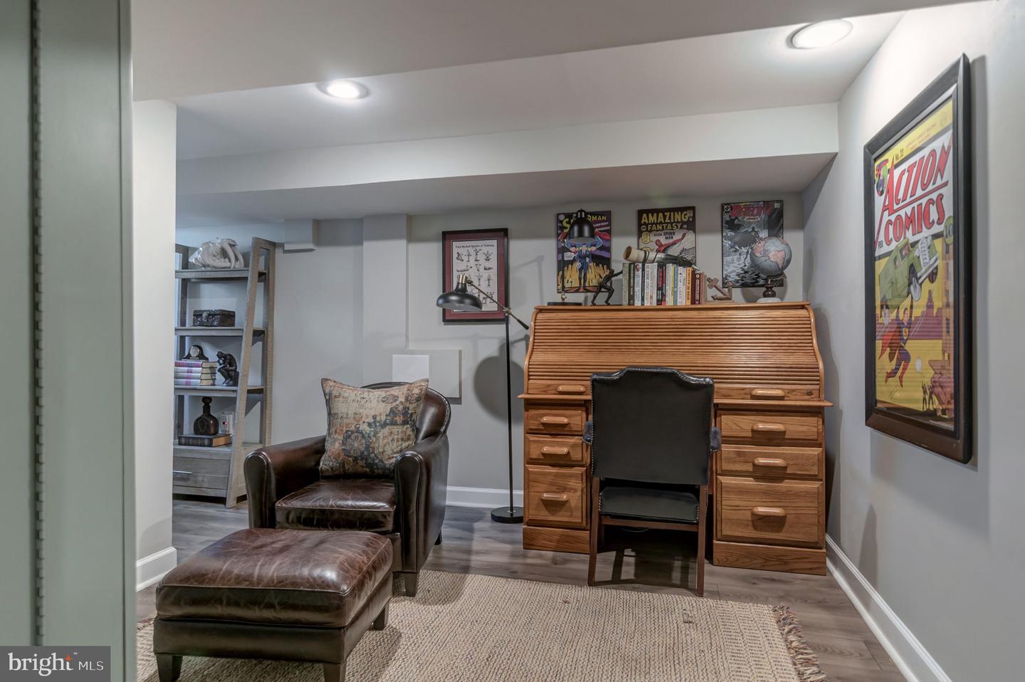 6711 FARRAGUT AVE, FALLS CHURCH, Virginia 22042, 3 Bedrooms Bedrooms, ,2 BathroomsBathrooms,Residential,For sale,6711 FARRAGUT AVE,VAFX2240258 MLS # VAFX2240258