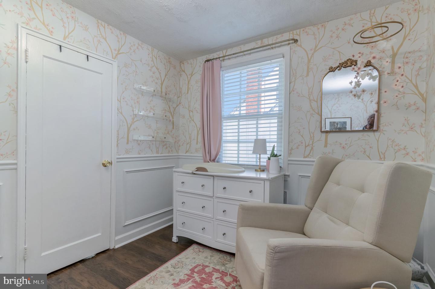 6711 FARRAGUT AVE, FALLS CHURCH, Virginia 22042, 3 Bedrooms Bedrooms, ,2 BathroomsBathrooms,Residential,For sale,6711 FARRAGUT AVE,VAFX2240258 MLS # VAFX2240258
