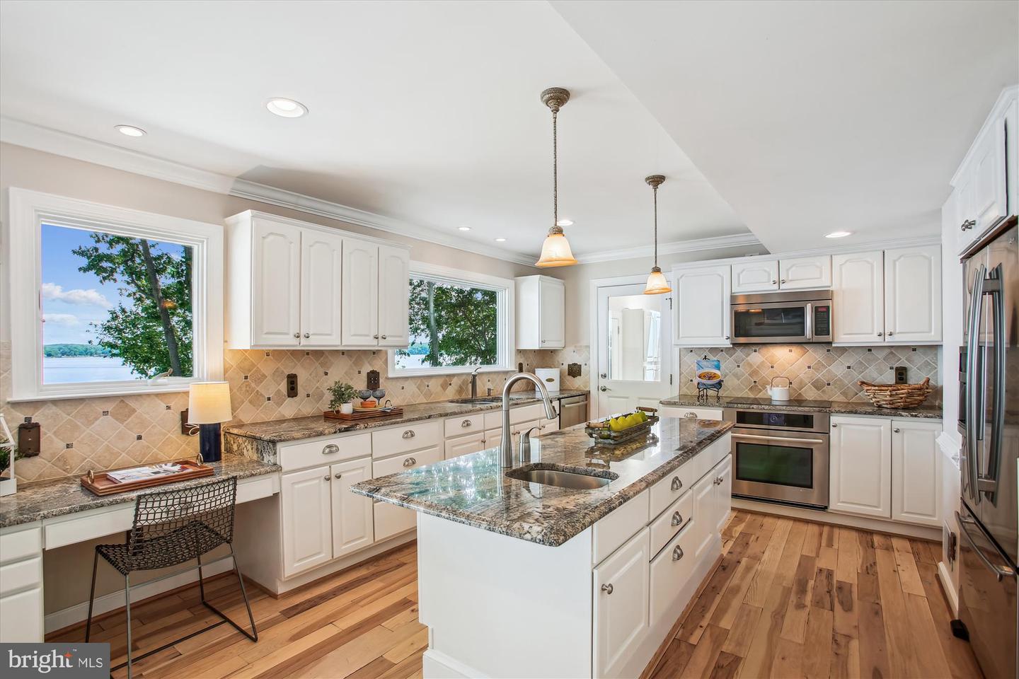 11801 RIVER DR, LORTON, Virginia 22079, 4 Bedrooms Bedrooms, 22 Rooms Rooms,4 BathroomsBathrooms,Residential,For sale,11801 RIVER DR,VAFX2240310 MLS # VAFX2240310