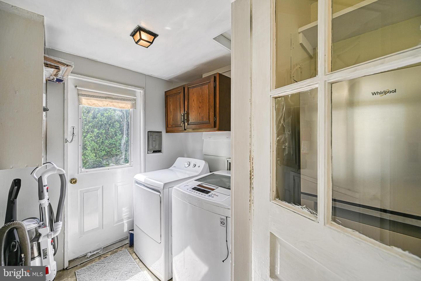 102 E WASHINGTON ST, REMINGTON, Virginia 22734, 2 Bedrooms Bedrooms, ,1 BathroomBathrooms,Residential,For sale,102 E WASHINGTON ST,VAFQ2016586 MLS # VAFQ2016586