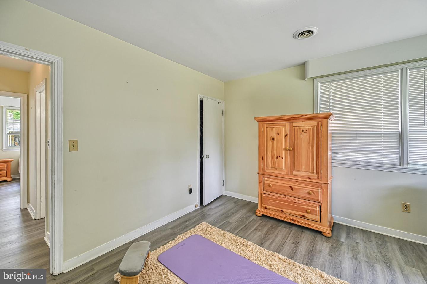 102 E WASHINGTON ST, REMINGTON, Virginia 22734, 2 Bedrooms Bedrooms, ,1 BathroomBathrooms,Residential,For sale,102 E WASHINGTON ST,VAFQ2016586 MLS # VAFQ2016586