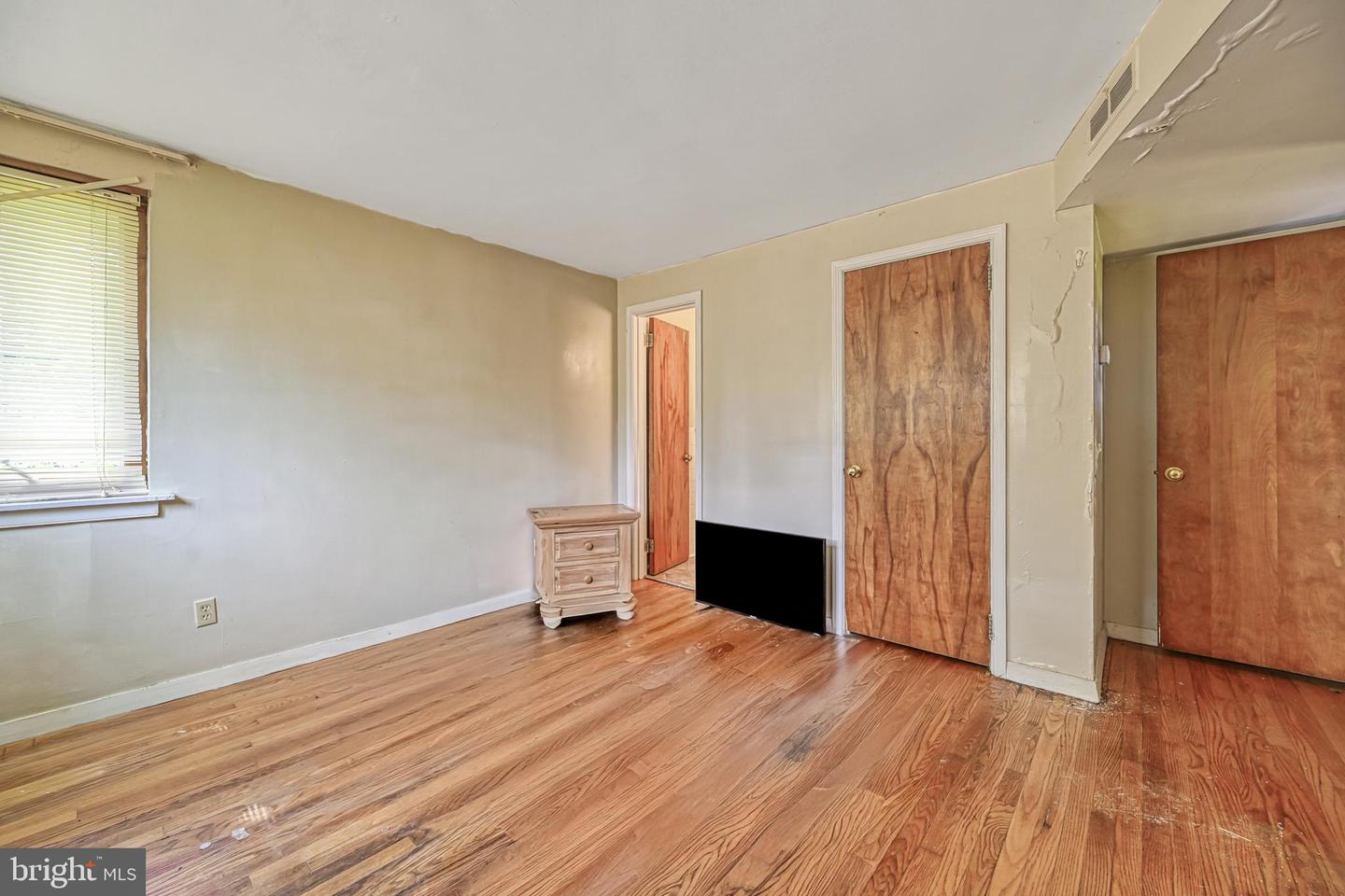 102 E WASHINGTON ST, REMINGTON, Virginia 22734, 2 Bedrooms Bedrooms, ,1 BathroomBathrooms,Residential,For sale,102 E WASHINGTON ST,VAFQ2016586 MLS # VAFQ2016586