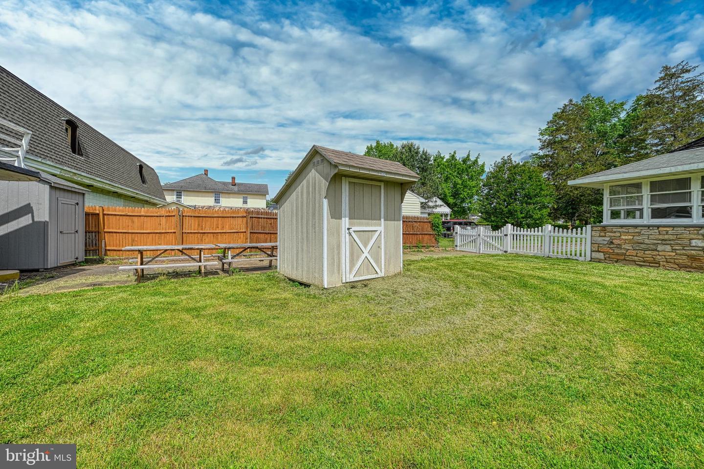 102 E WASHINGTON ST, REMINGTON, Virginia 22734, 2 Bedrooms Bedrooms, ,1 BathroomBathrooms,Residential,For sale,102 E WASHINGTON ST,VAFQ2016586 MLS # VAFQ2016586