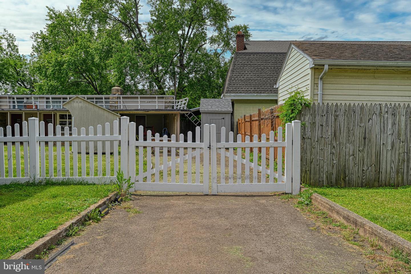 102 E WASHINGTON ST, REMINGTON, Virginia 22734, 2 Bedrooms Bedrooms, ,1 BathroomBathrooms,Residential,For sale,102 E WASHINGTON ST,VAFQ2016586 MLS # VAFQ2016586